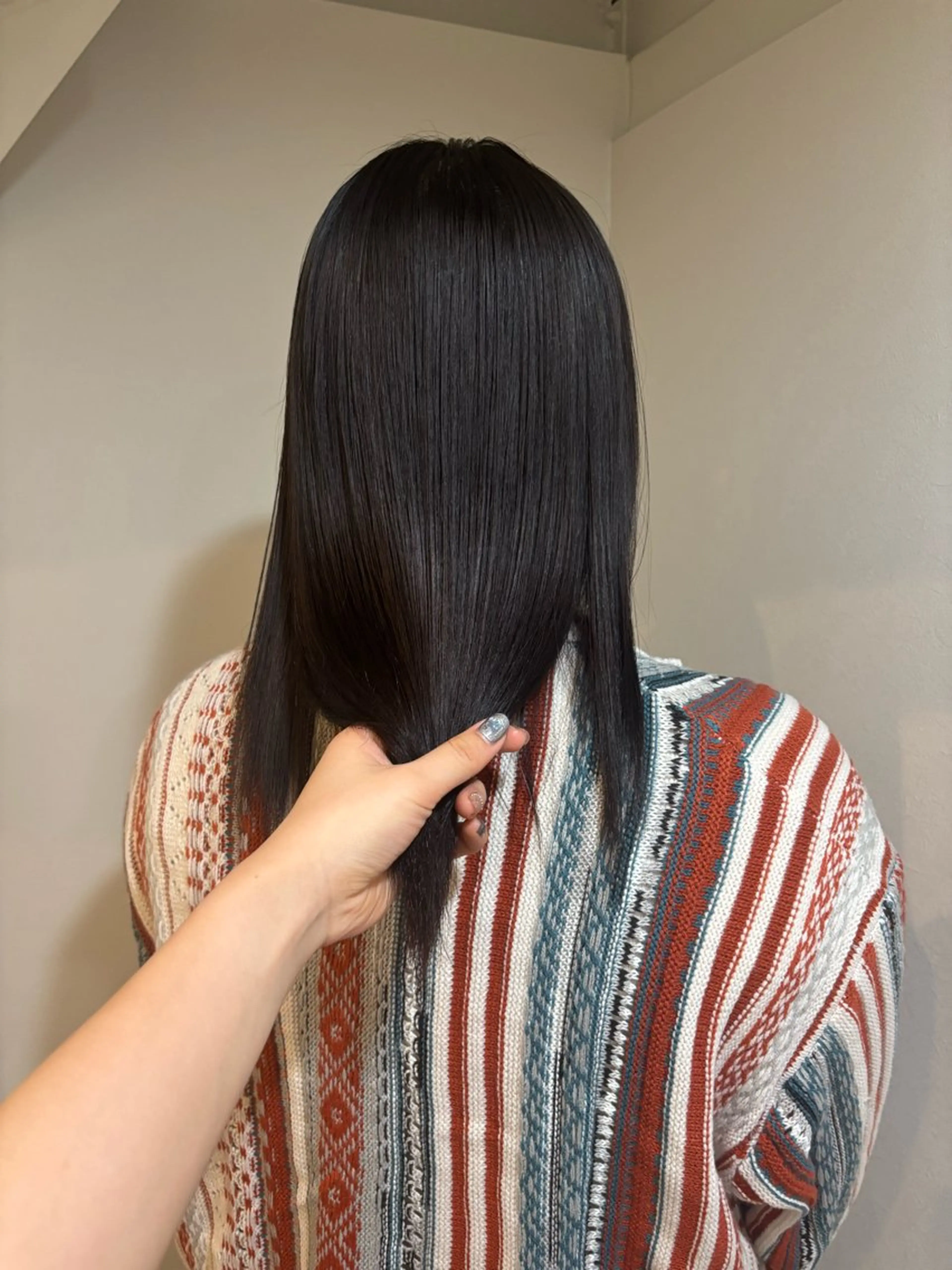 セミロング 縮毛矯正 倉田 光希のヘアスタイル