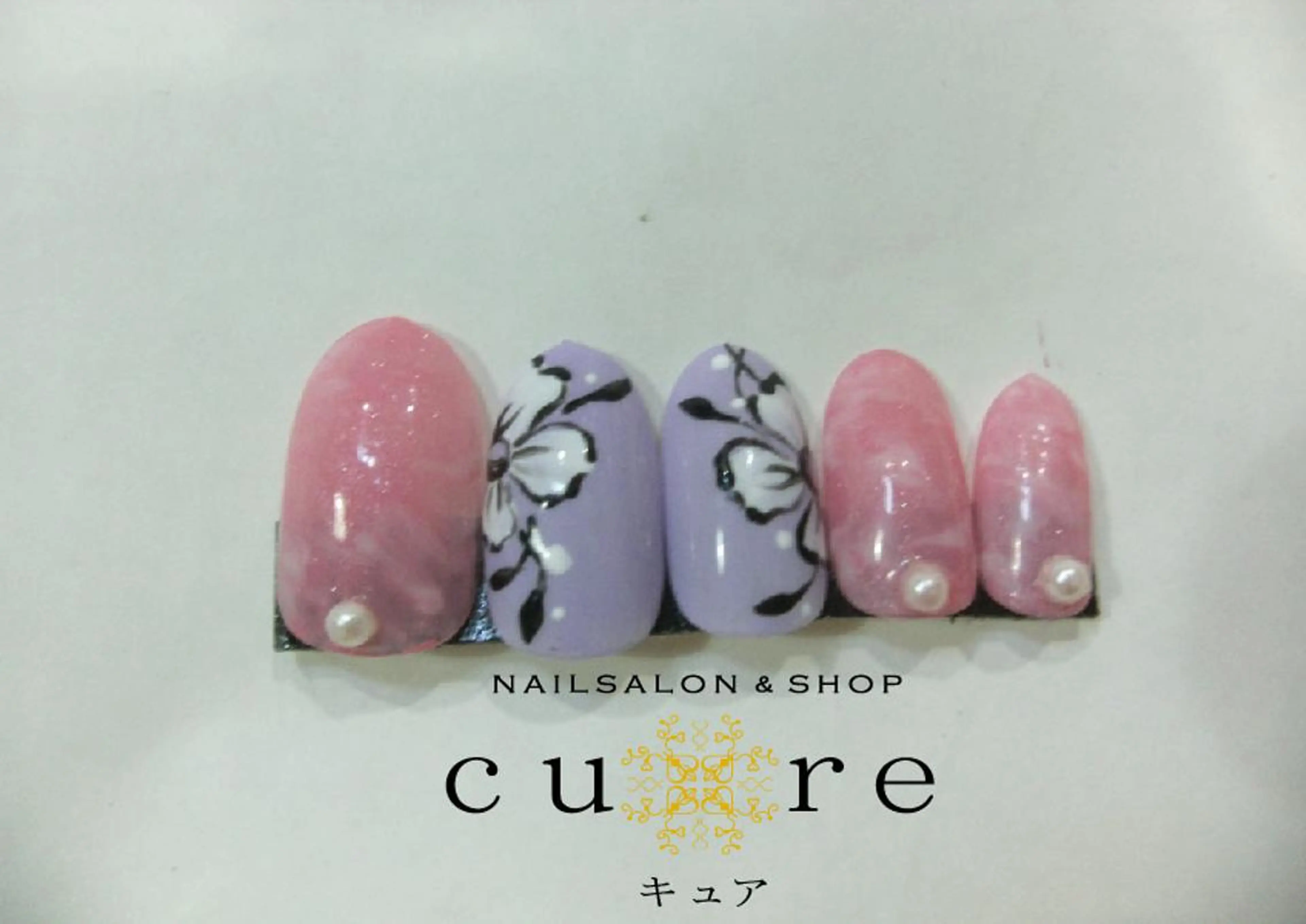 ネイル ジェルネイル ネイルサロン Cureのネイルデザイン
