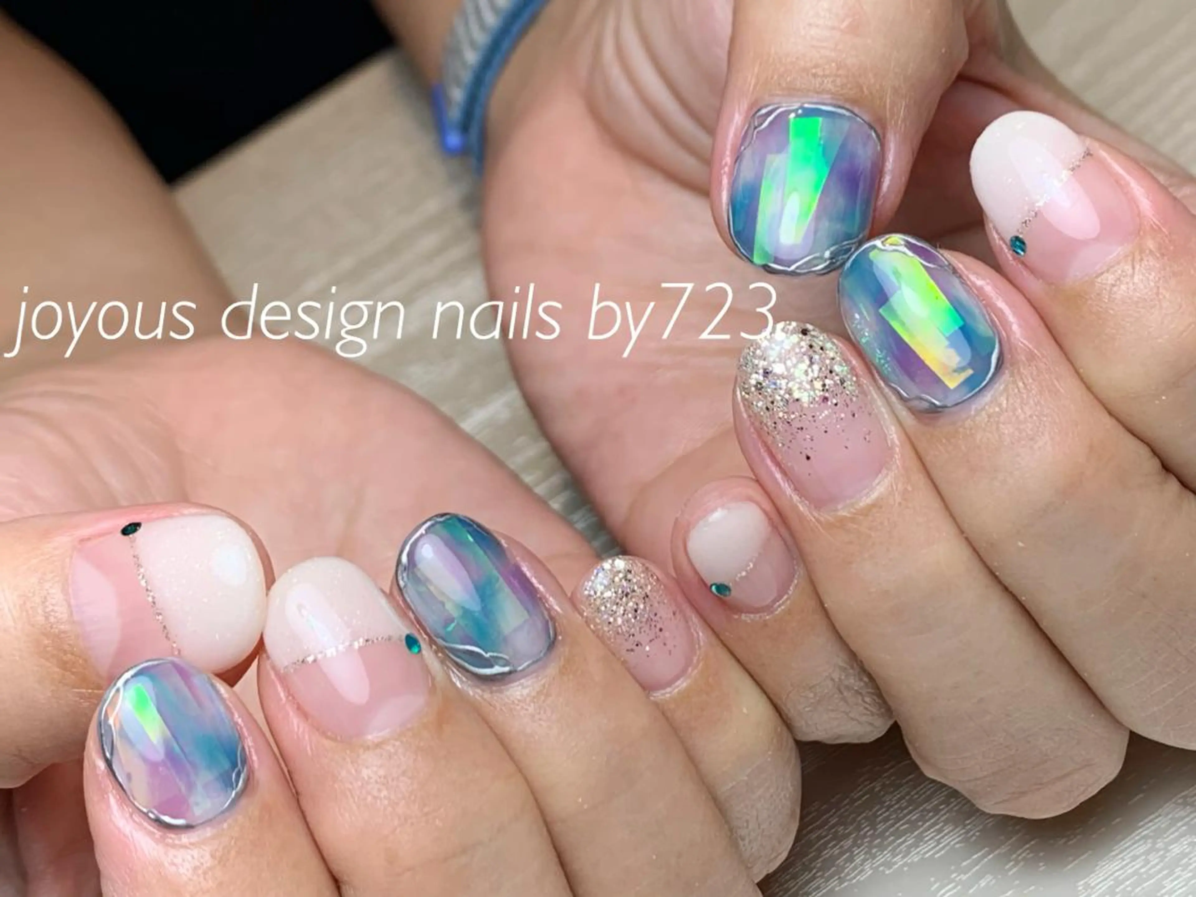 ネイル フレンチネイル ストーンネイル ハンドネイル jdn natsumiのネイルデザイン