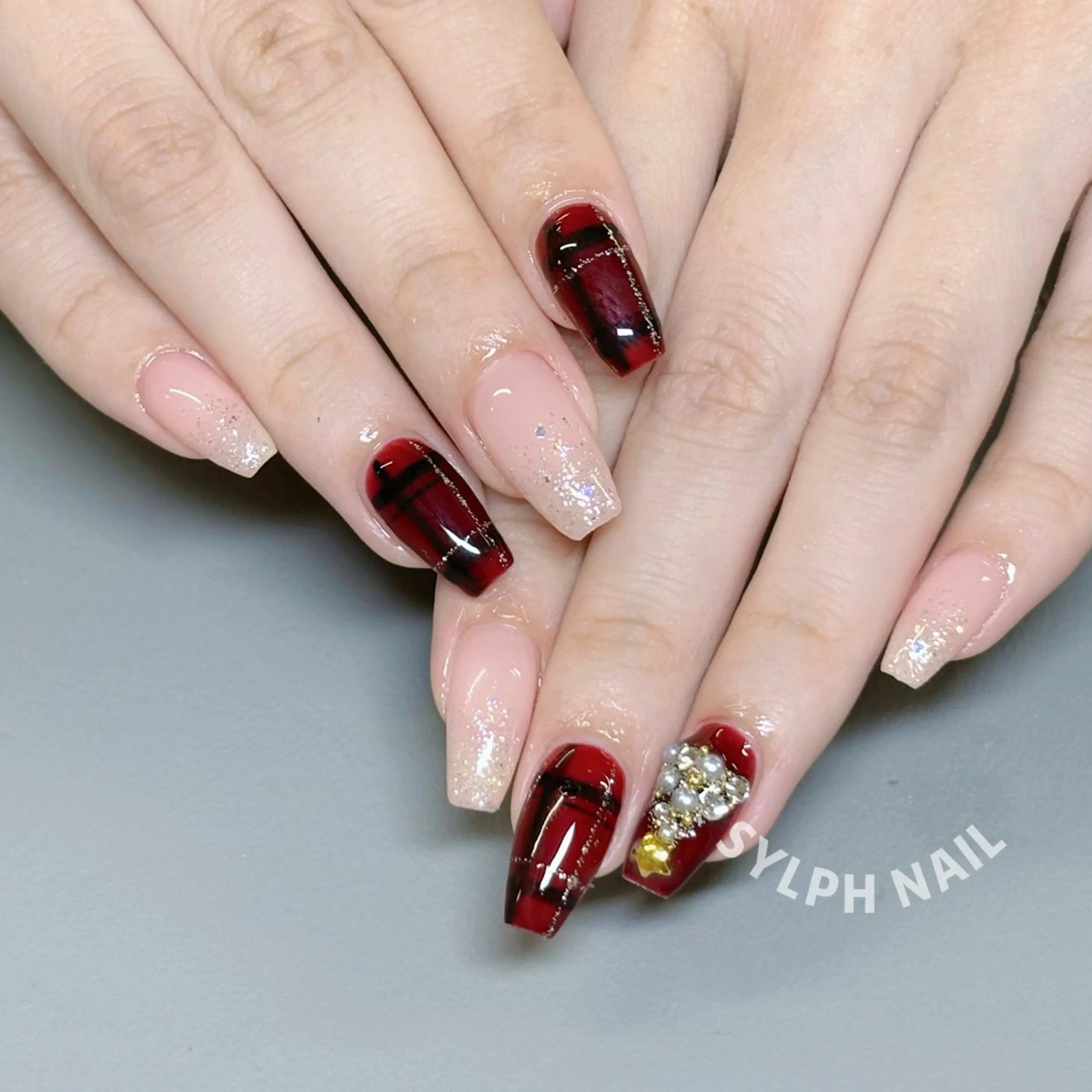 ネイル ハンドネイル Trend Nail シルフのネイルデザイン