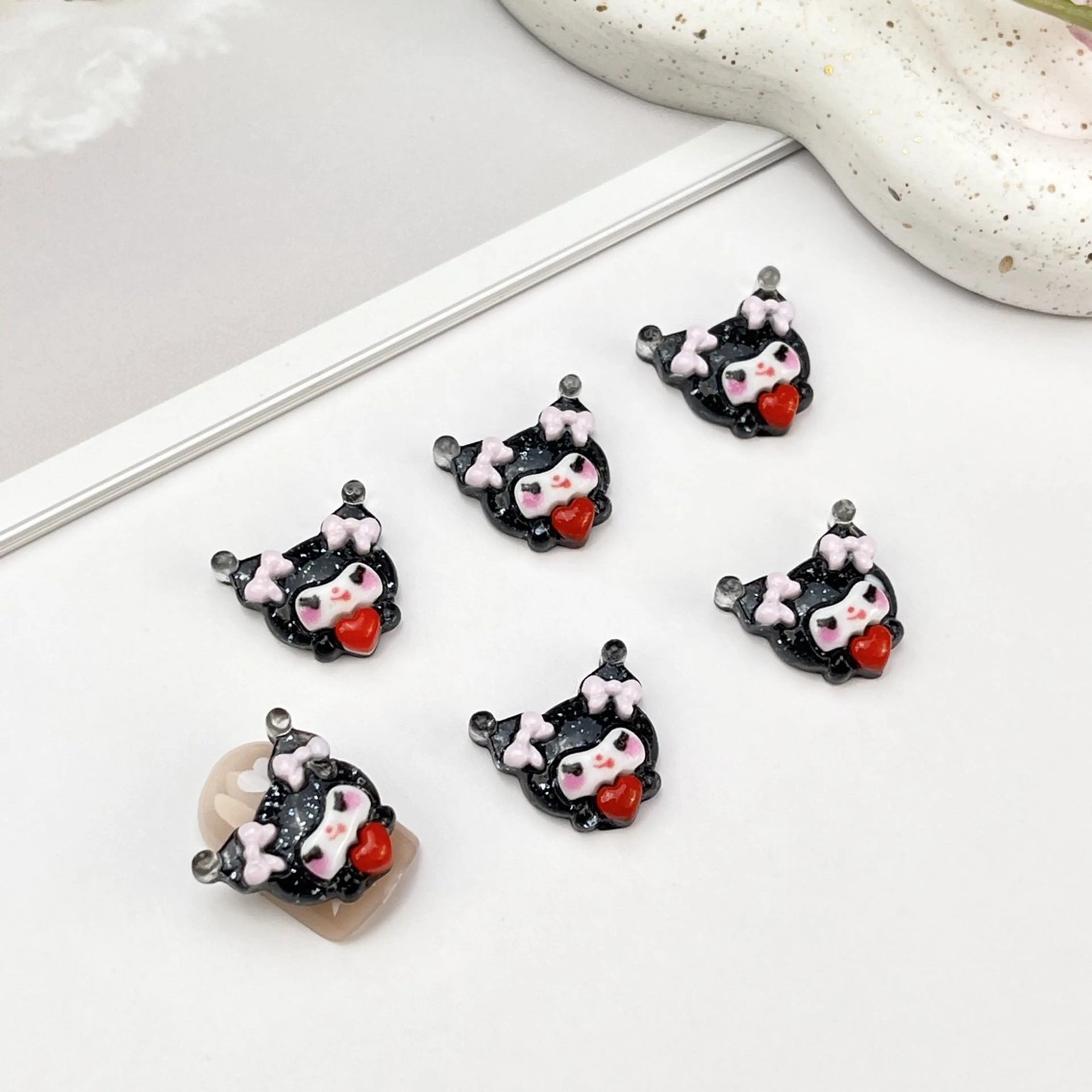 ネイル Nail Salon To Beのネイルデザイン