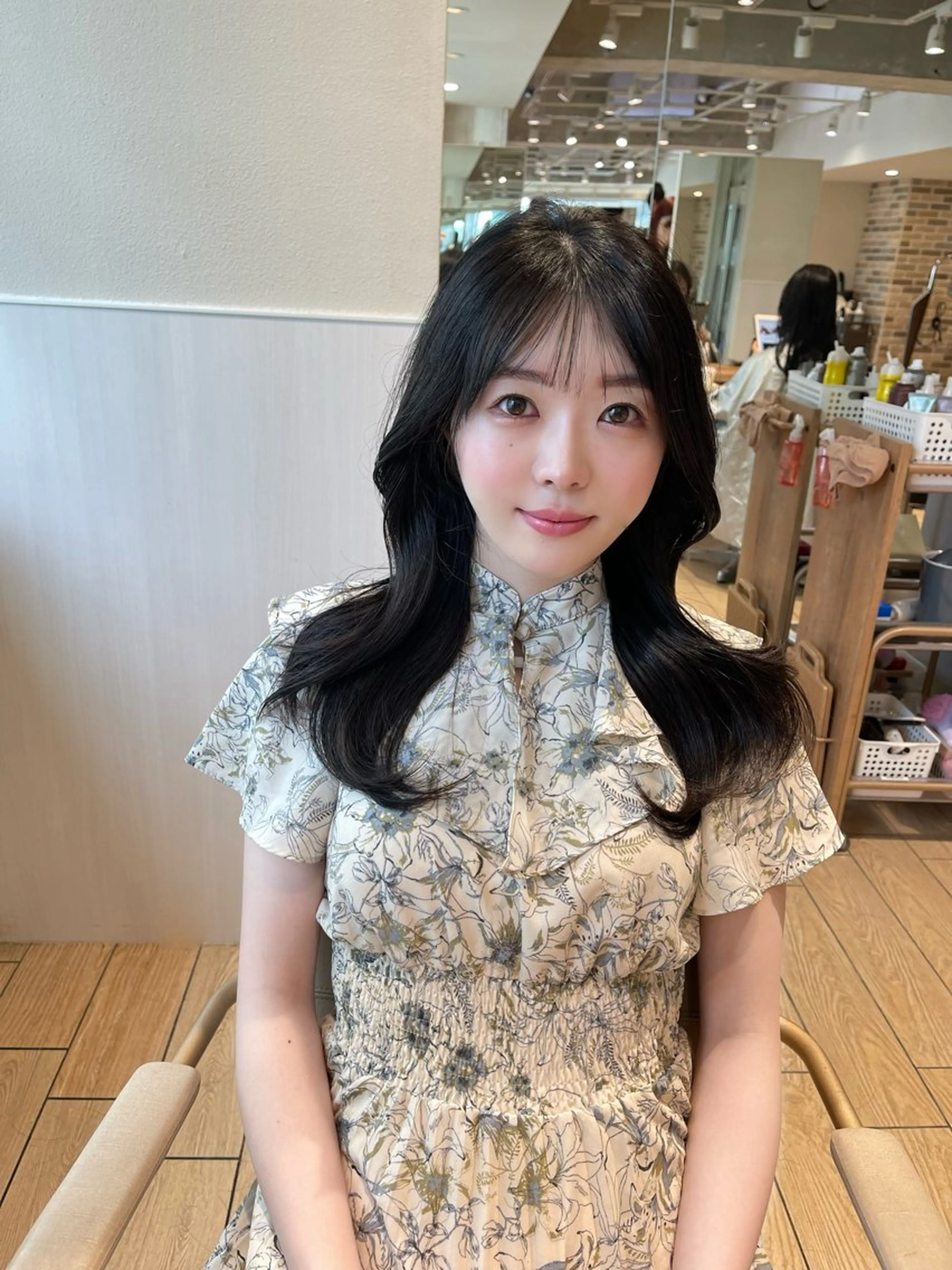 ミディアム カラー ETOWA shinjuku所属・小顔似合わせ提案/ レイヤー/川澄かずまのヘアスタイル