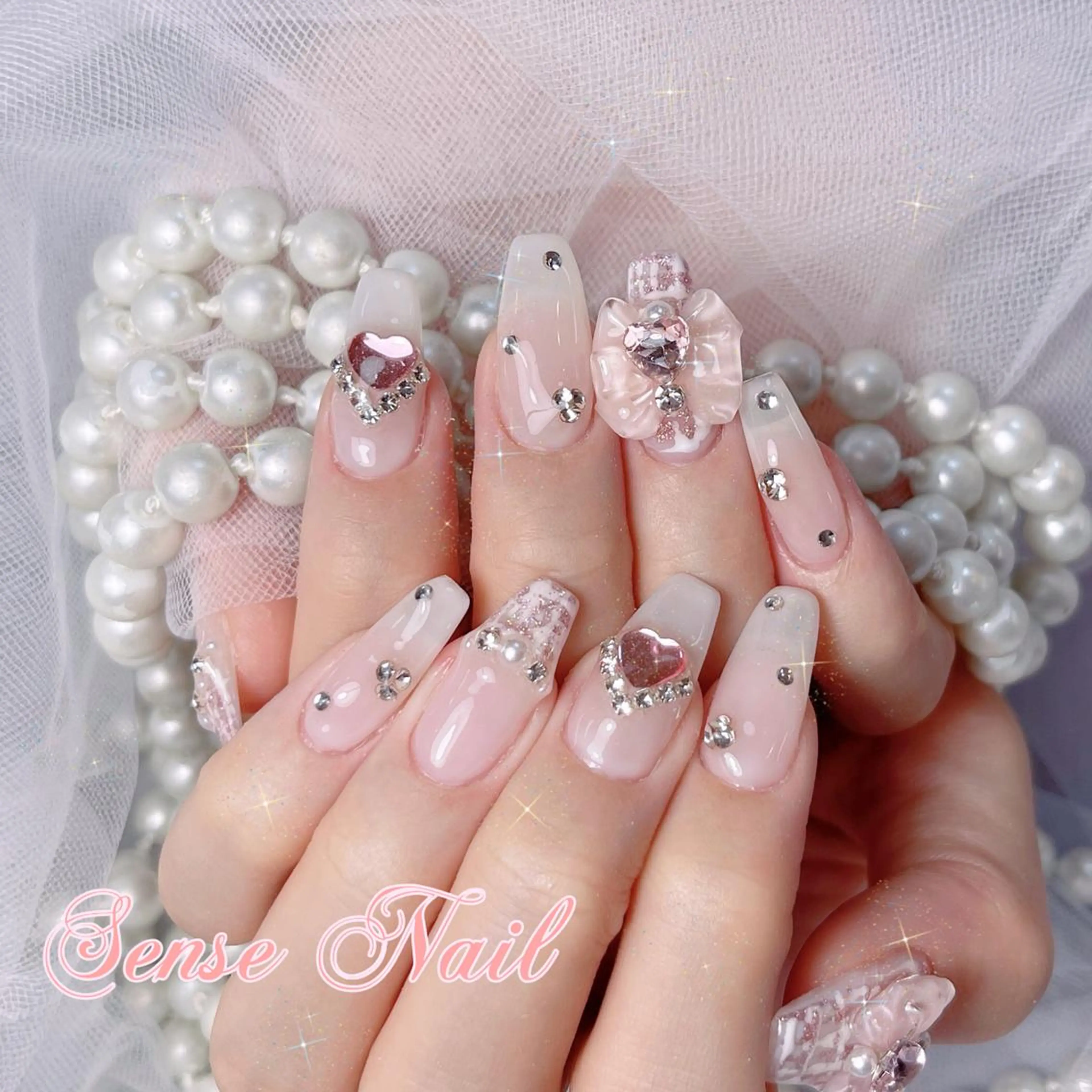 ネイル リボン ハンドネイル ハンドケア Maiii 💗のネイルデザイン