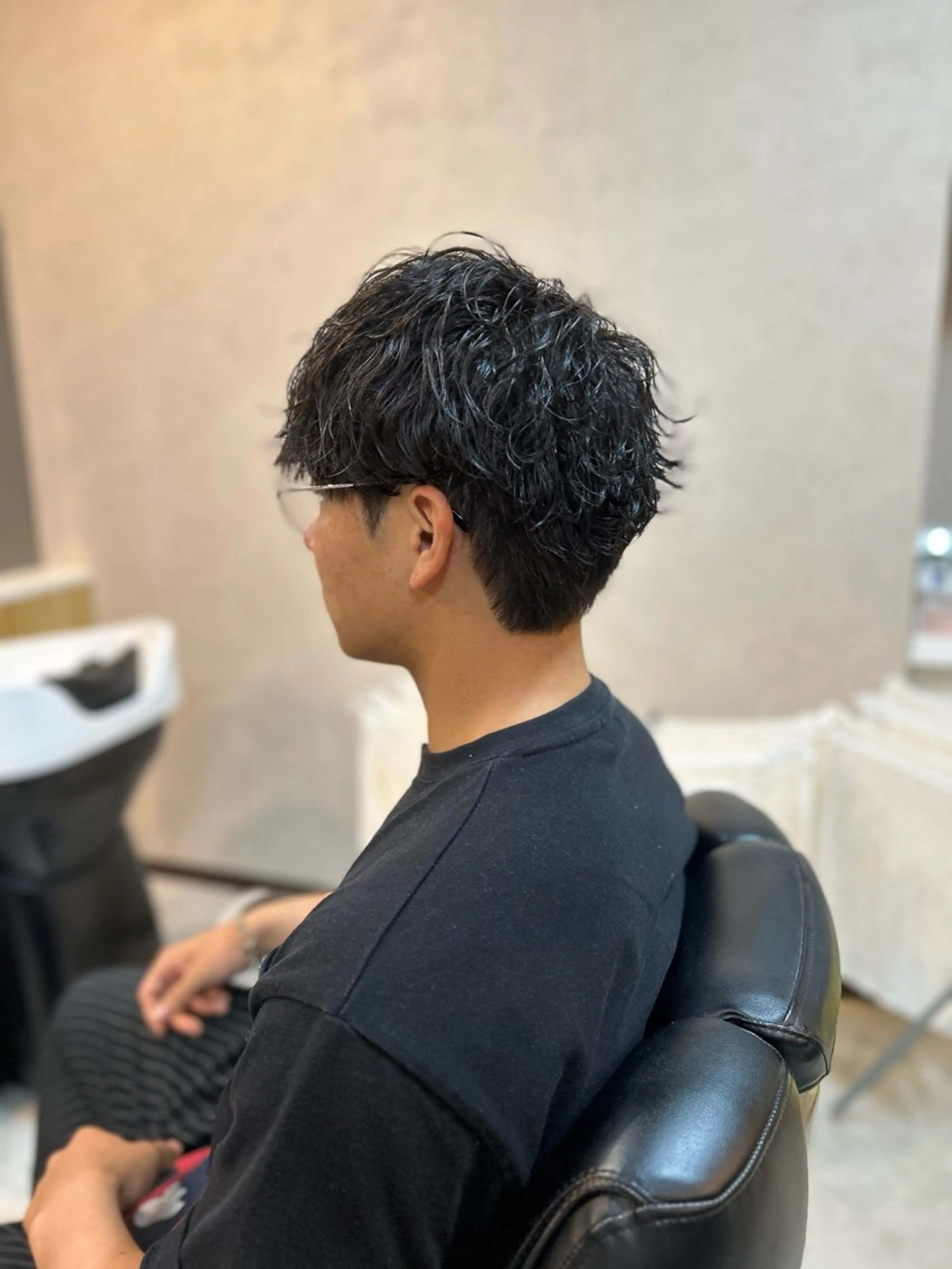 ミディアム パーマ パーマ THEBARBER TEN所属・伊禮 海凪のヘアスタイル
