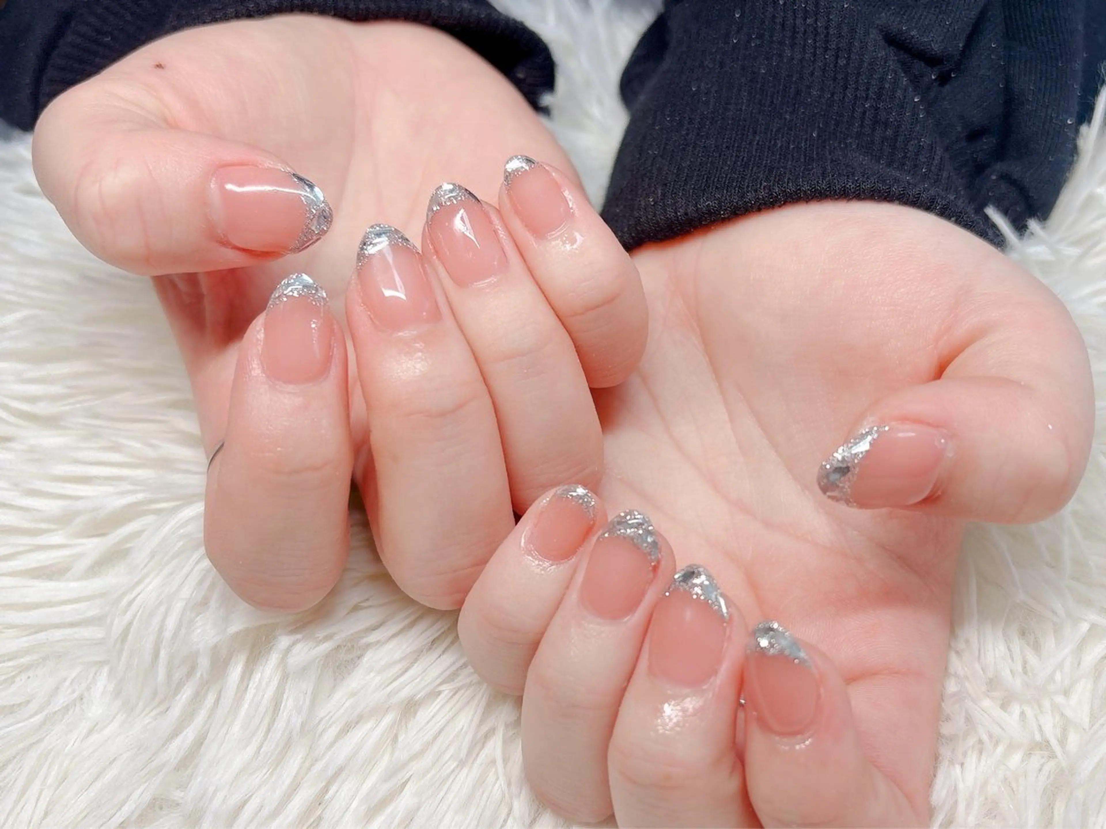 ネイル ハンドネイル パッチリオメメ Lianaのネイルデザイン