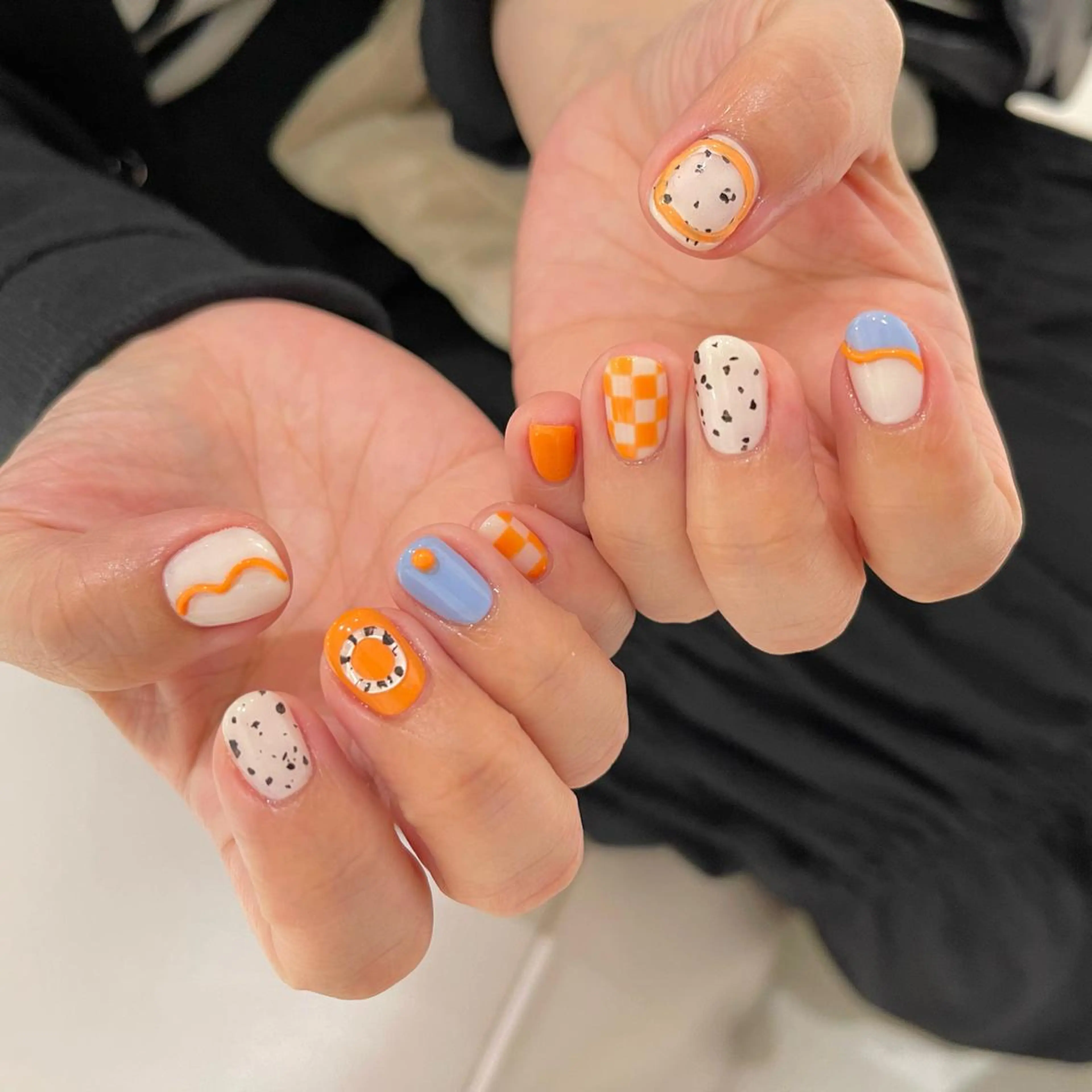 ネイル esby Loely MIZUKIのネイルデザイン