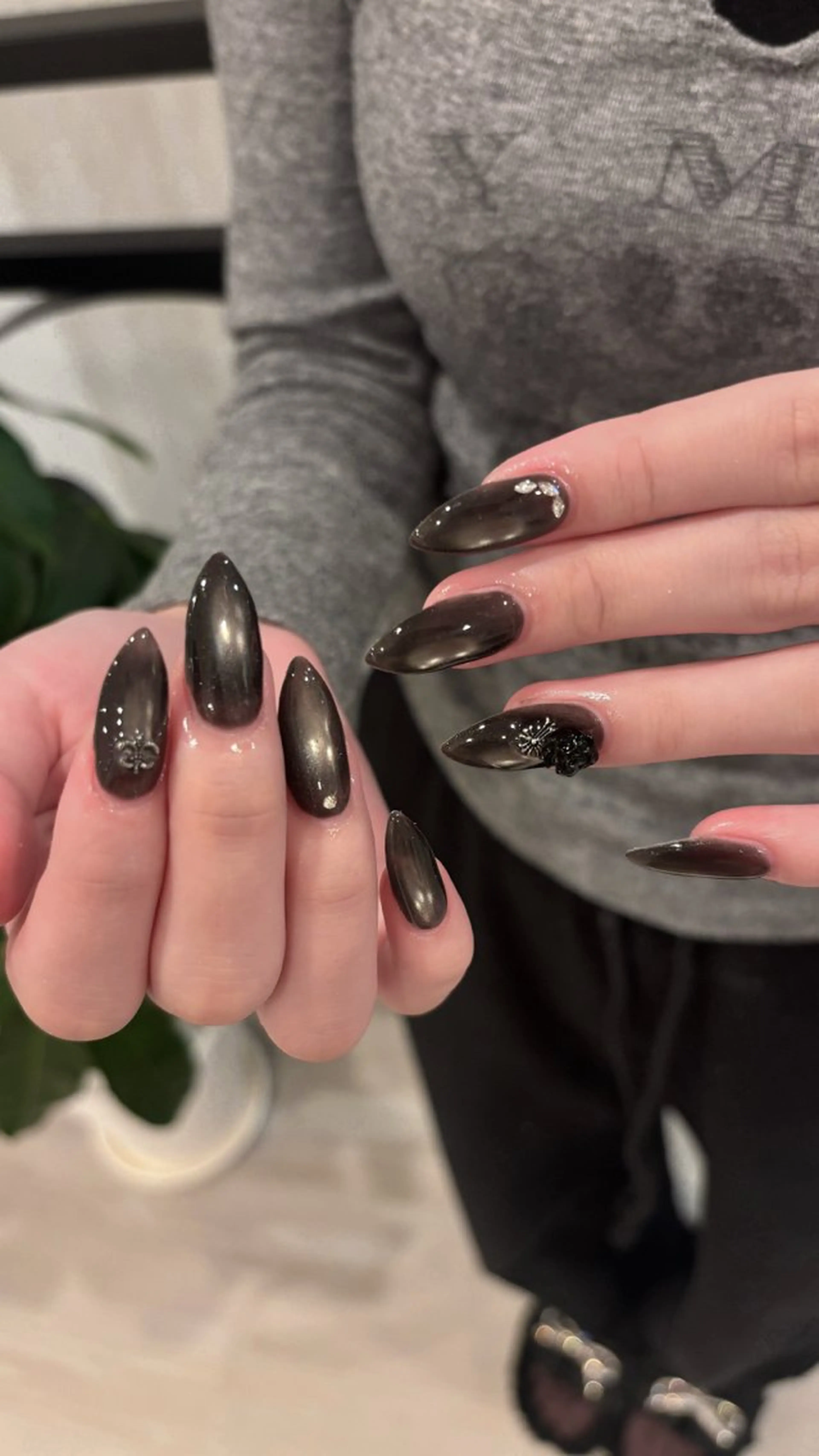 ネイル 名古屋ワンホンネイル 沙理亜のネイルデザイン