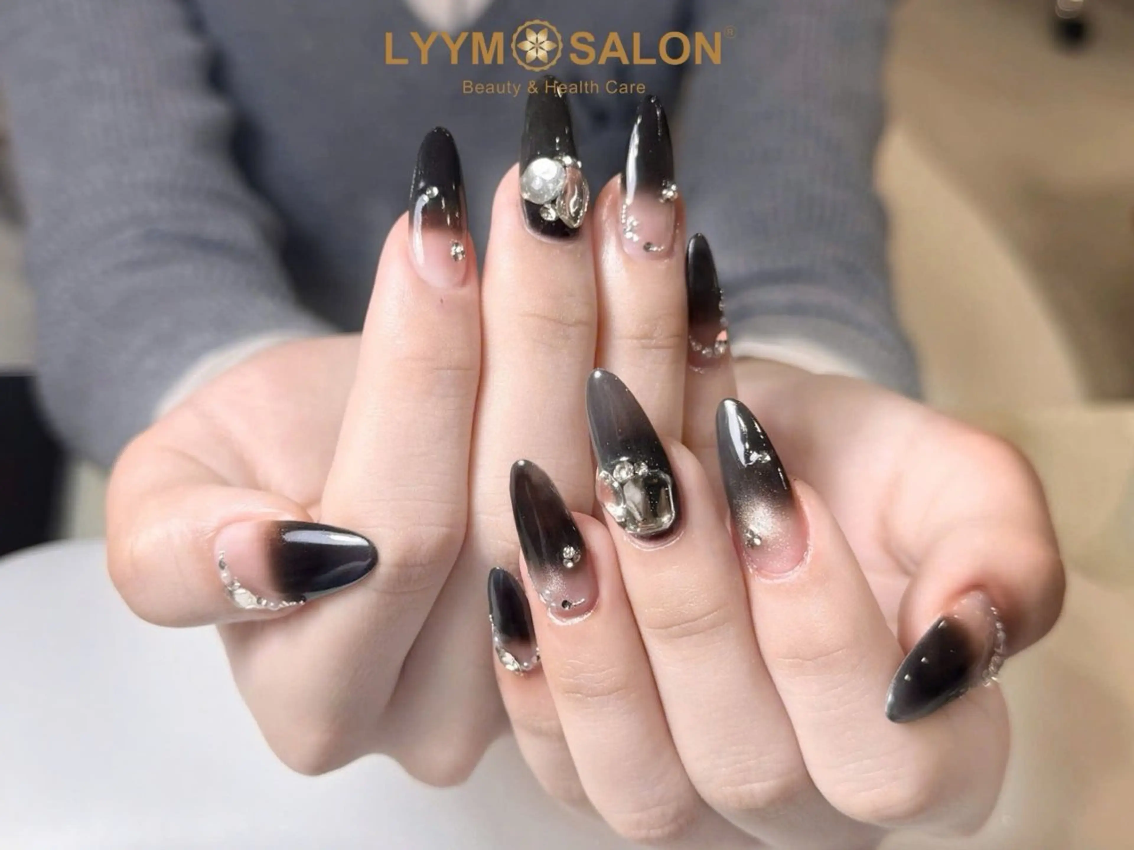 ネイル グラデーション 韓国ネイル ハンドネイル LYYM Salonのネイルデザイン