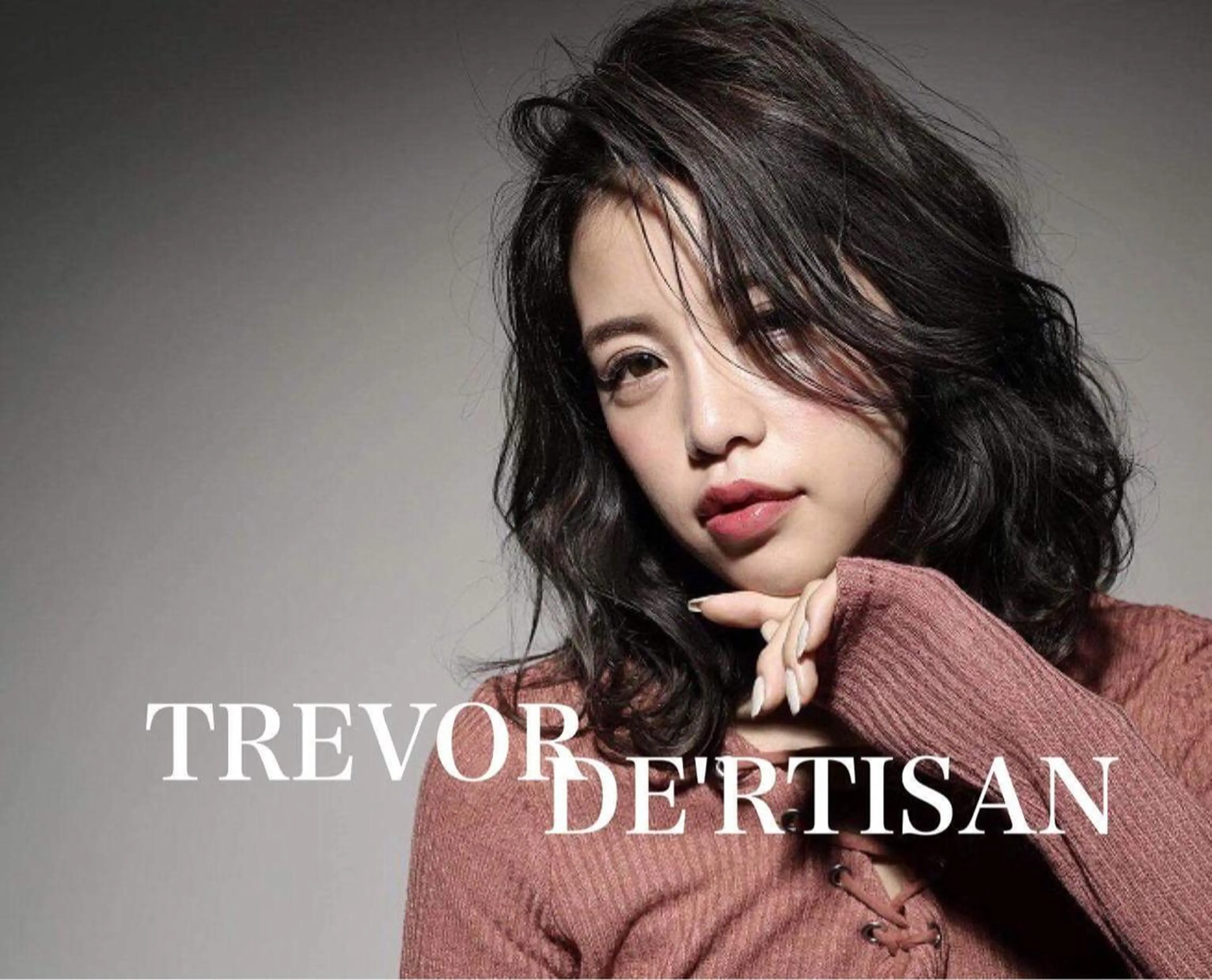 ミディアム カラー ハイライト、レイヤー カット/西梅田/中西のヘアスタイル