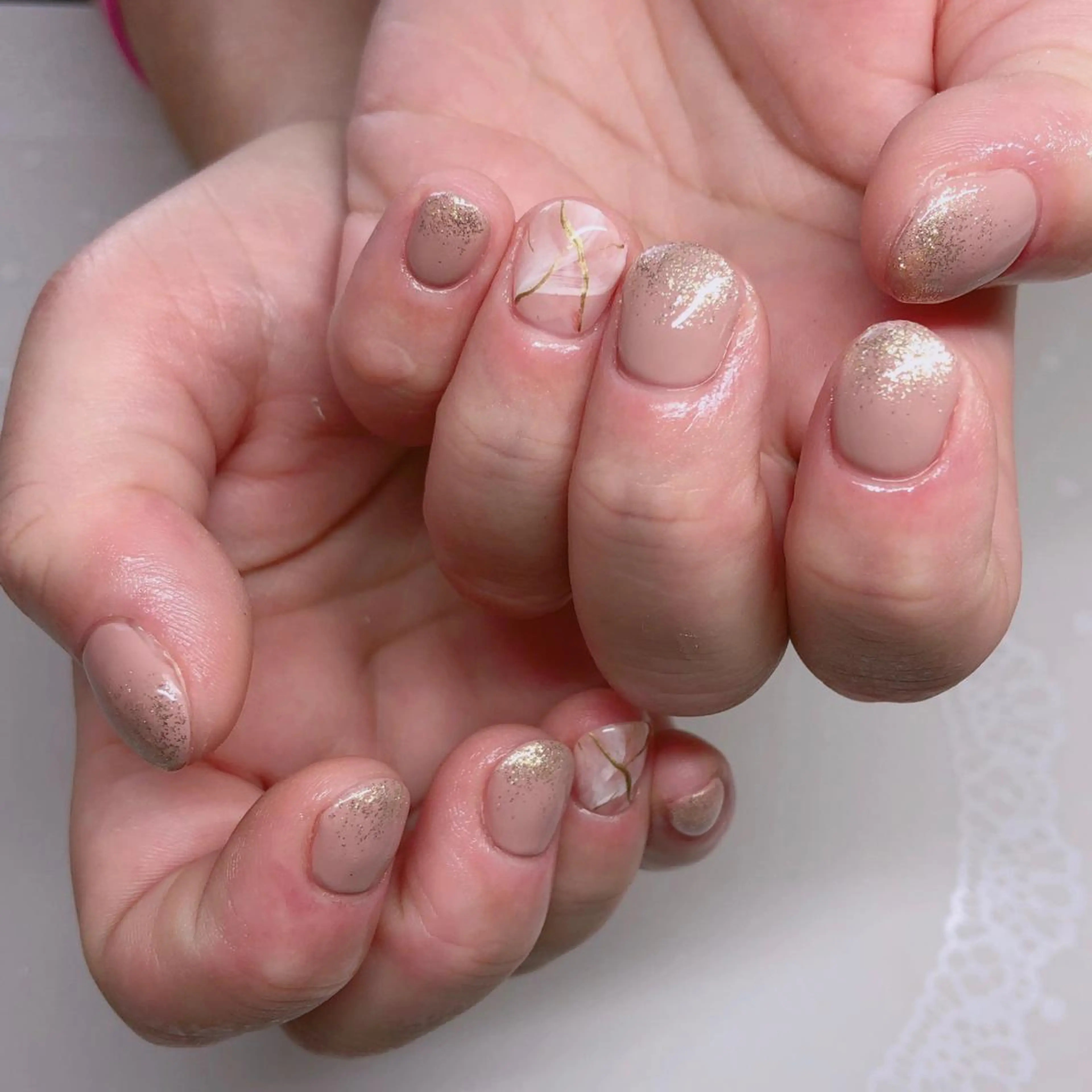 ネイル 大理石ネイル(マーブル) ショートネイル Yukari chèrieのマツエク・マツパデザイン