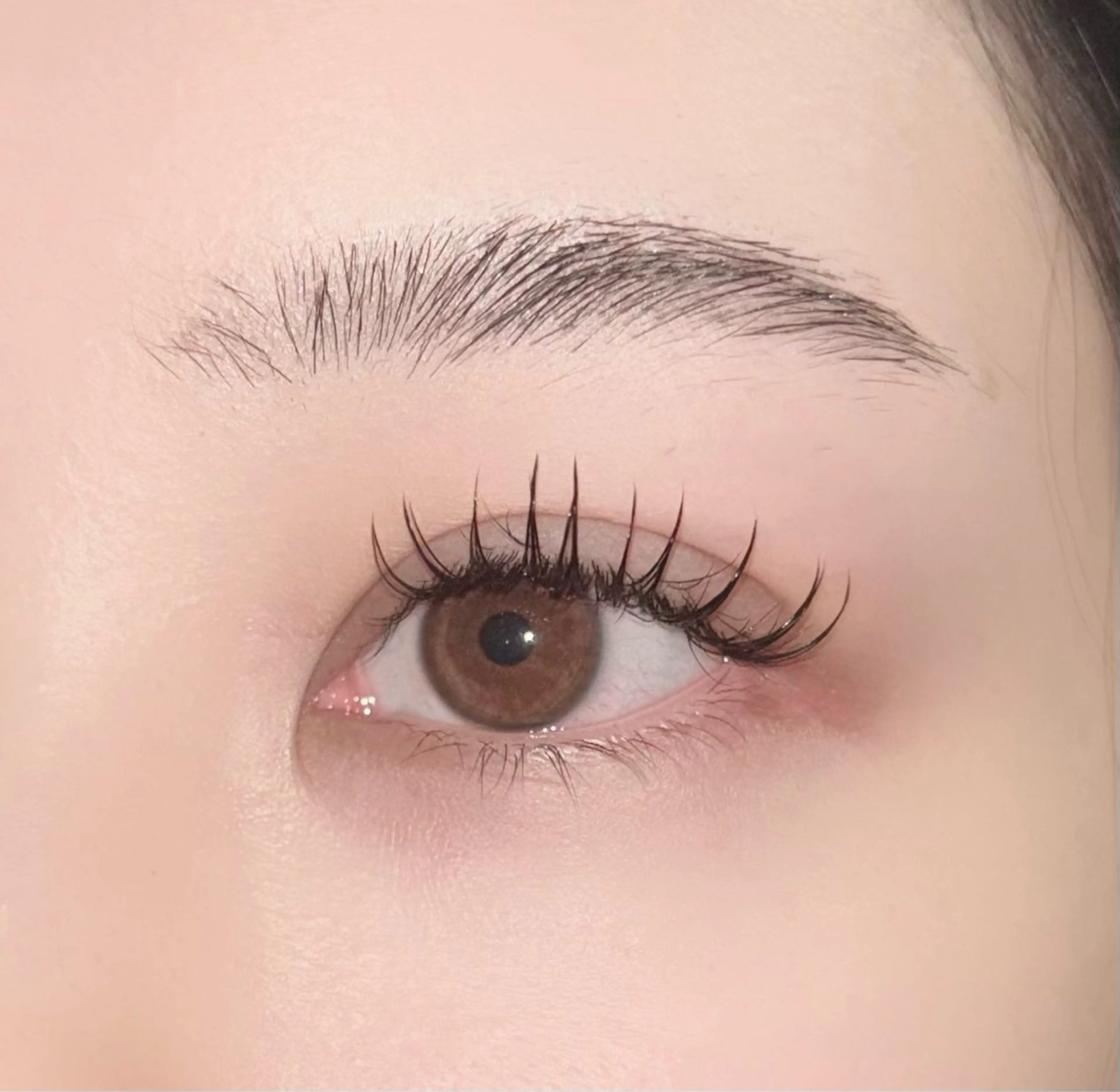 マツエク・マツパ 束感まつ毛 目尻長め マツエク hikari 🌻*.ﾟのマツエク・マツパデザイン