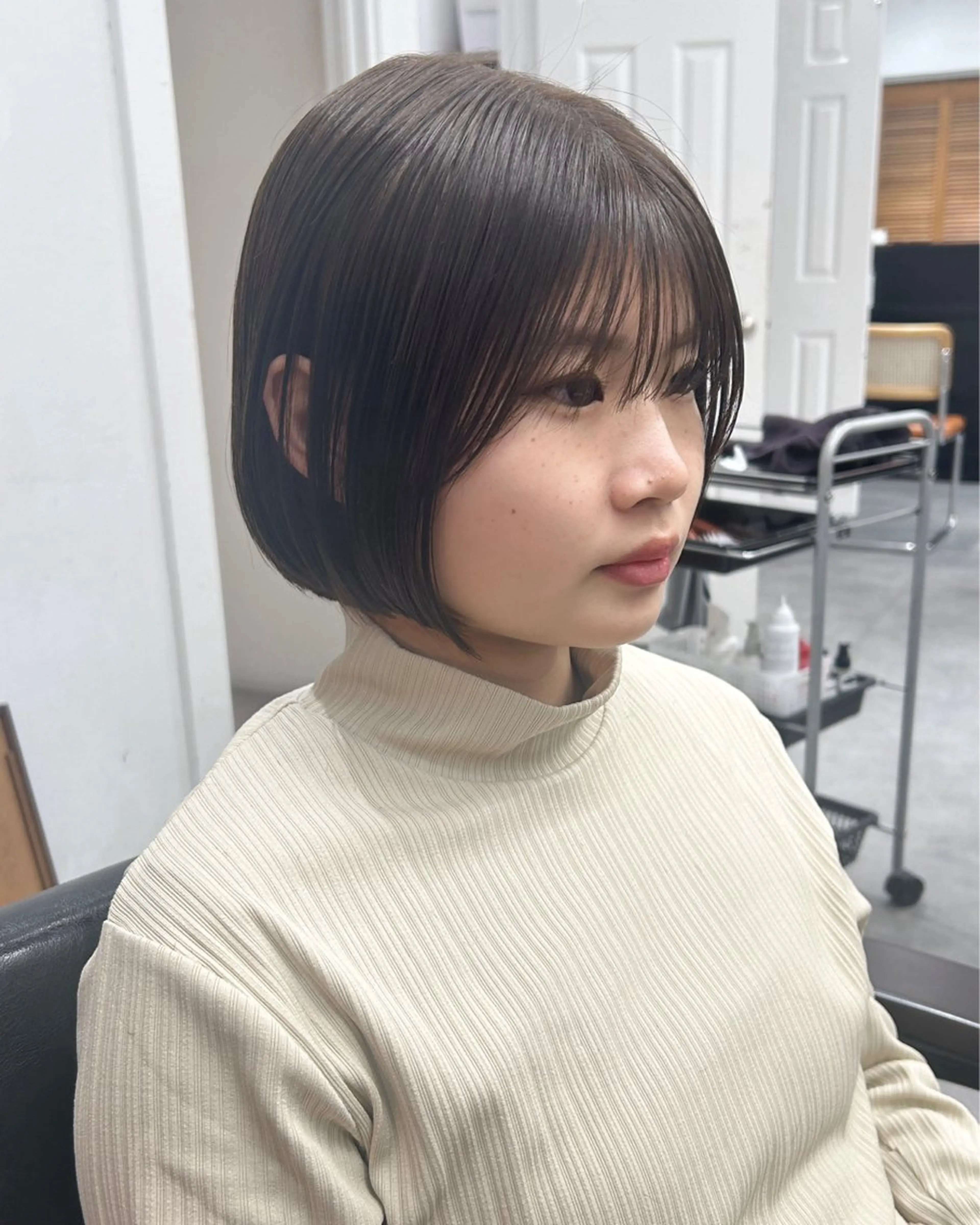 ショート カラー レイヤーボブ/ 艶カラー/サナ🌼のヘアスタイル