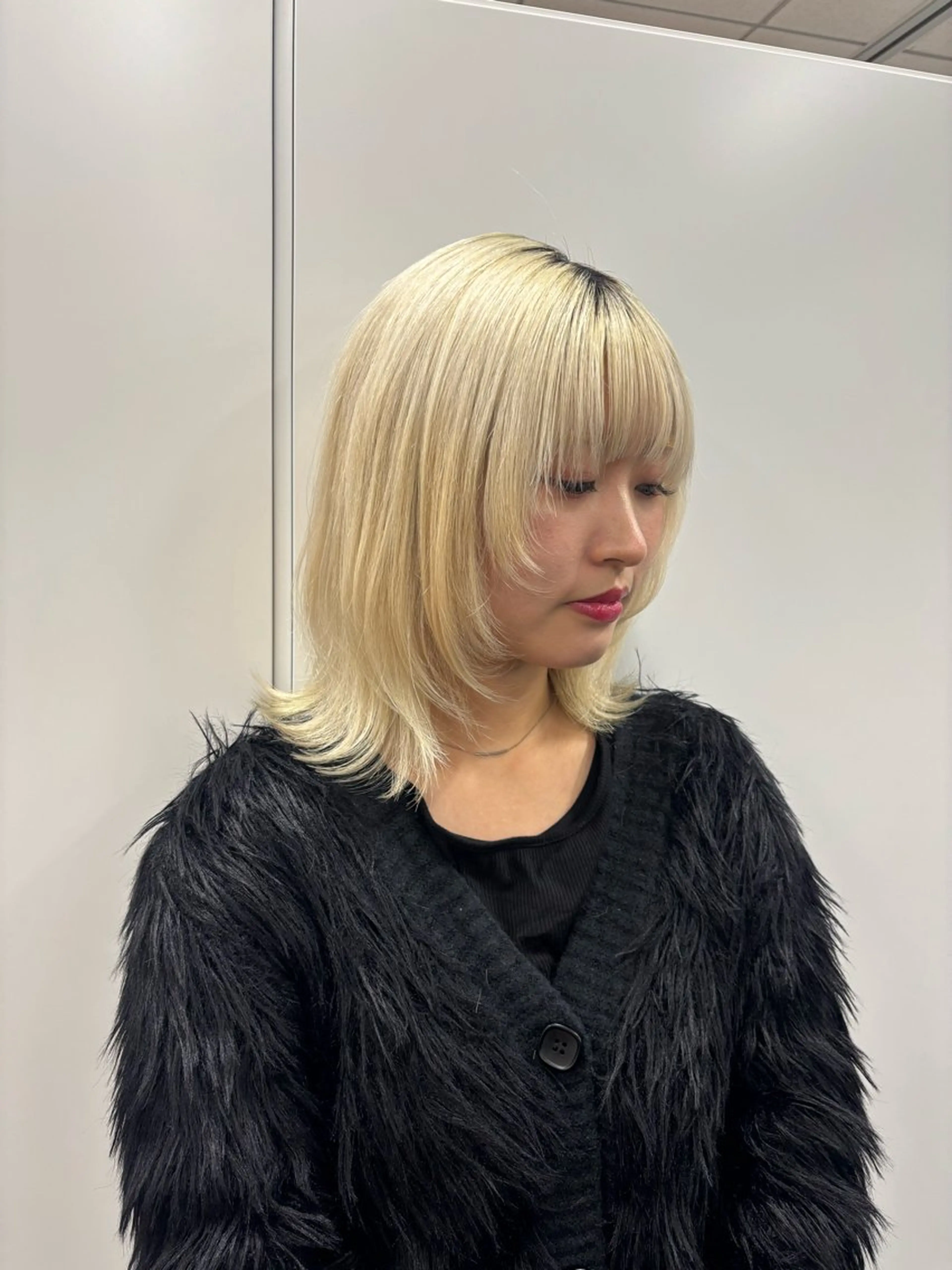 ミディアム 顔まわりレイヤー レイヤーカット カット トリートメント ヘアセット 🧸似合わせデザイン ほそいけいこ🧸のヘアスタイル