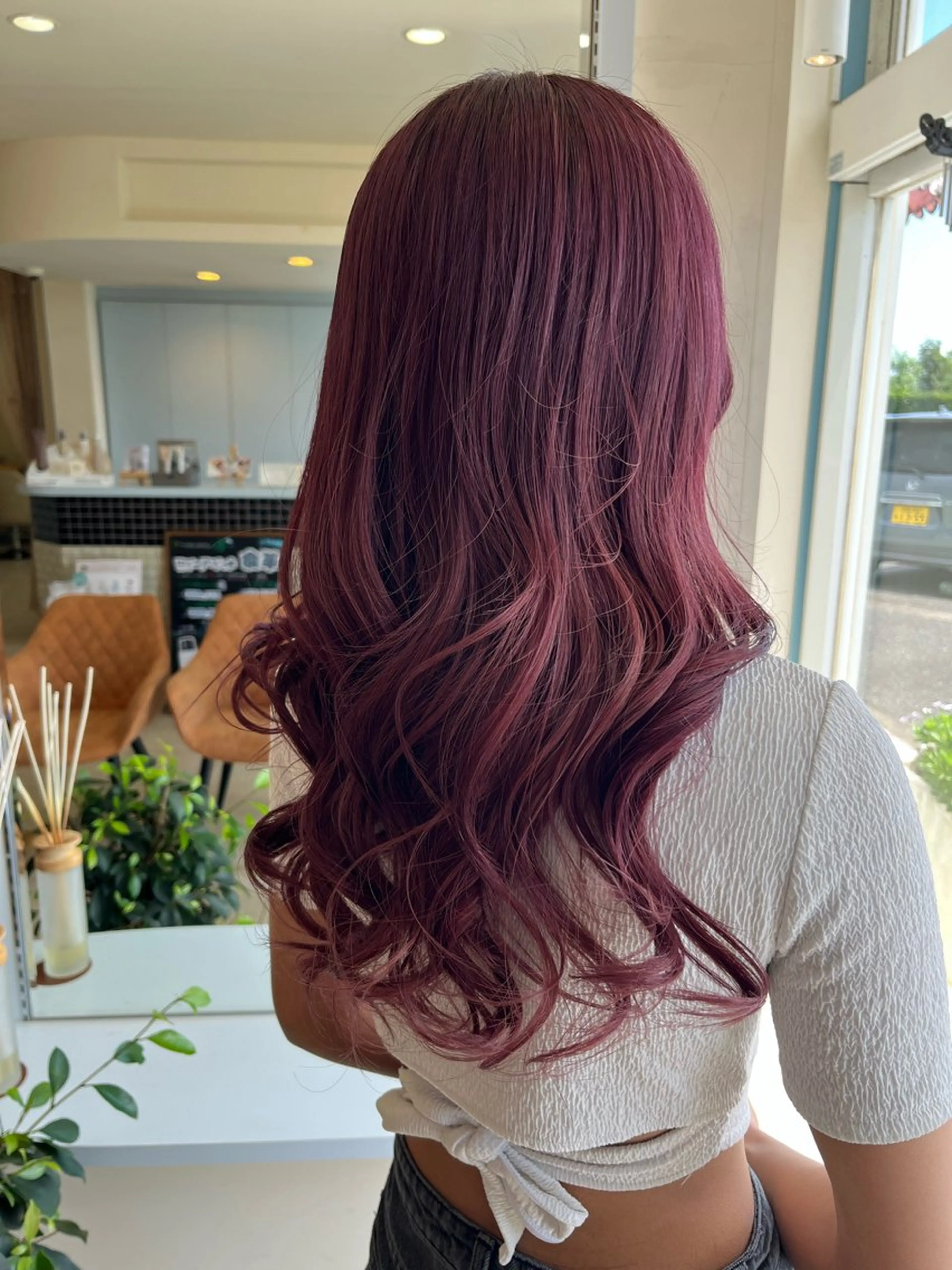 カラー 酒井 千遙のヘアスタイル