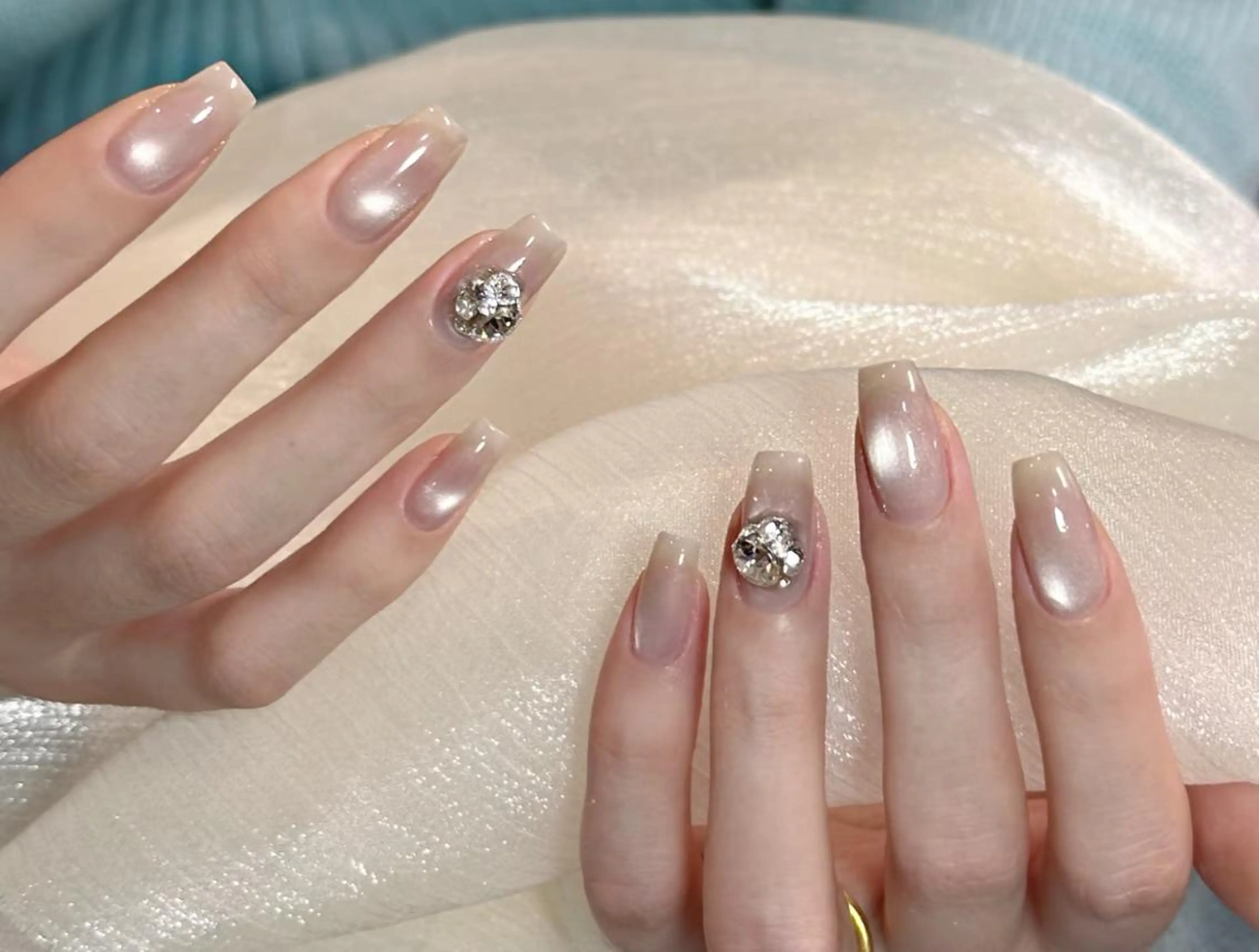 🍒マグネットワンカラー➕2個大きいパーツの写真