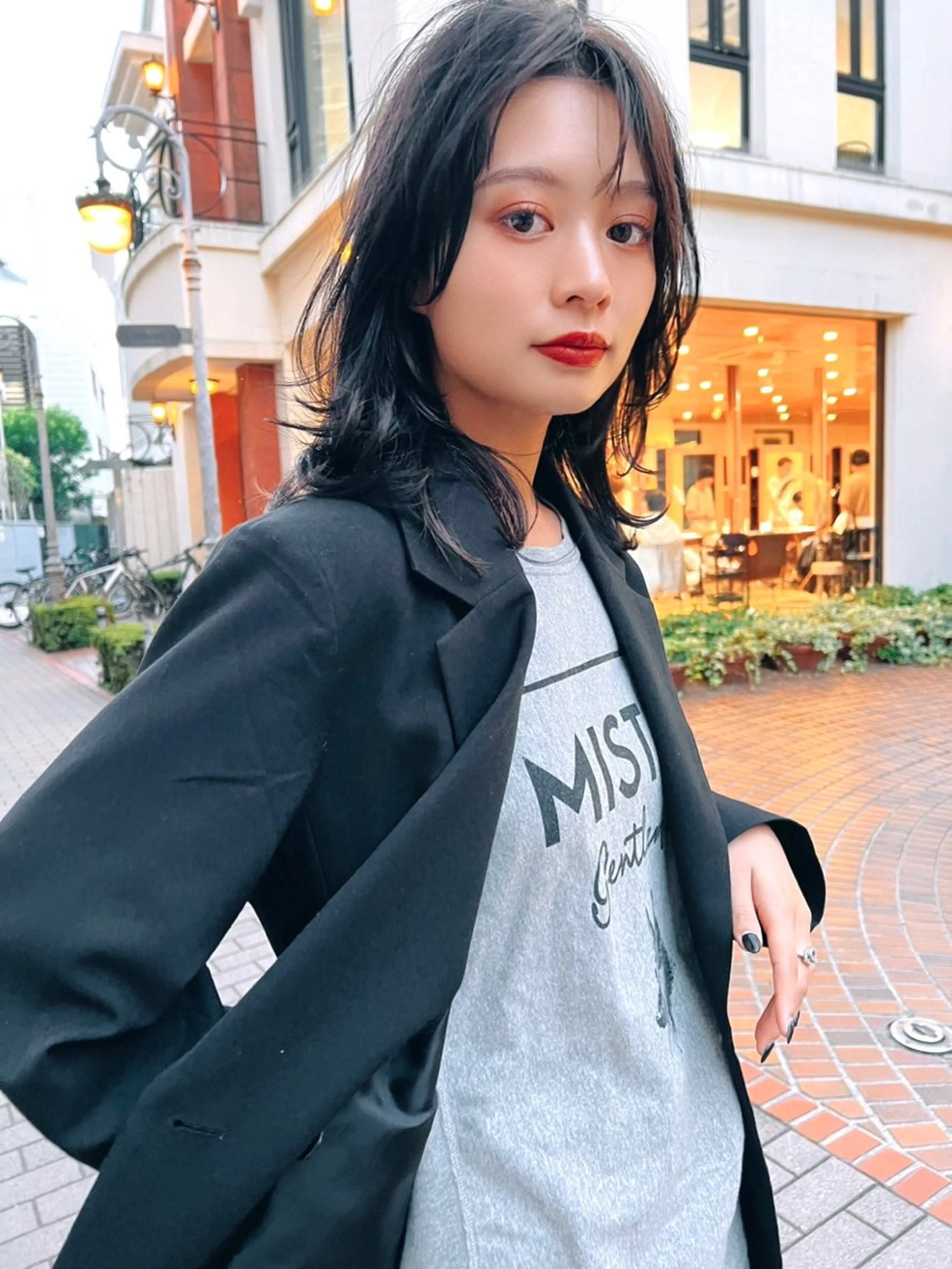 ミディアム カラー 韓国風ヘア MUSASHI ブリーチカラー◎のヘアスタイル