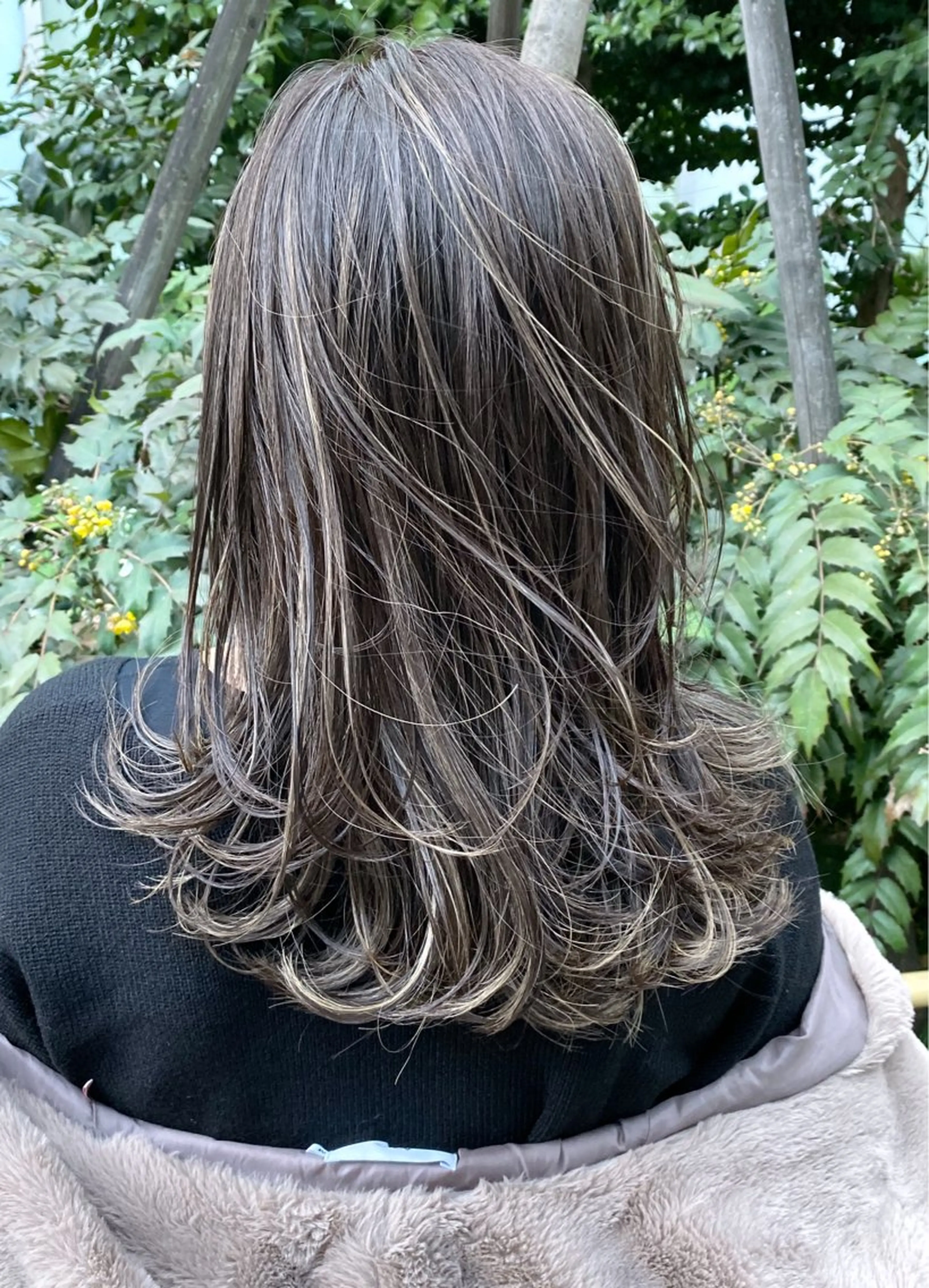 セミロング ハイライト ヘアカラー ケアブリーチ🌟 ♢WATARU♢のヘアスタイル