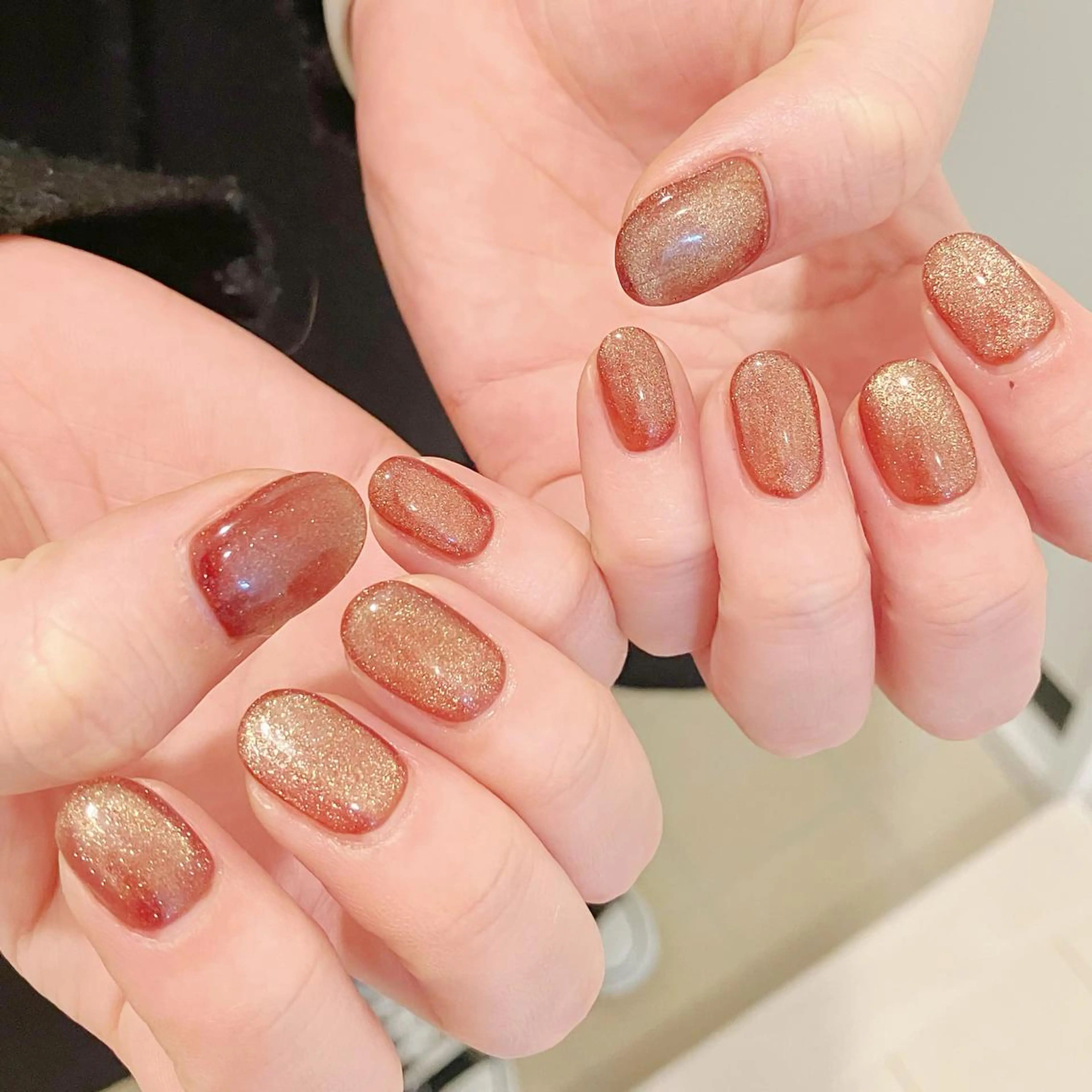 ネイル オーロラネイル フラッシュネイル ジェルネイル 氷ネイル・うるうるネイル キラキラネイル Amour baseのネイルデザイン