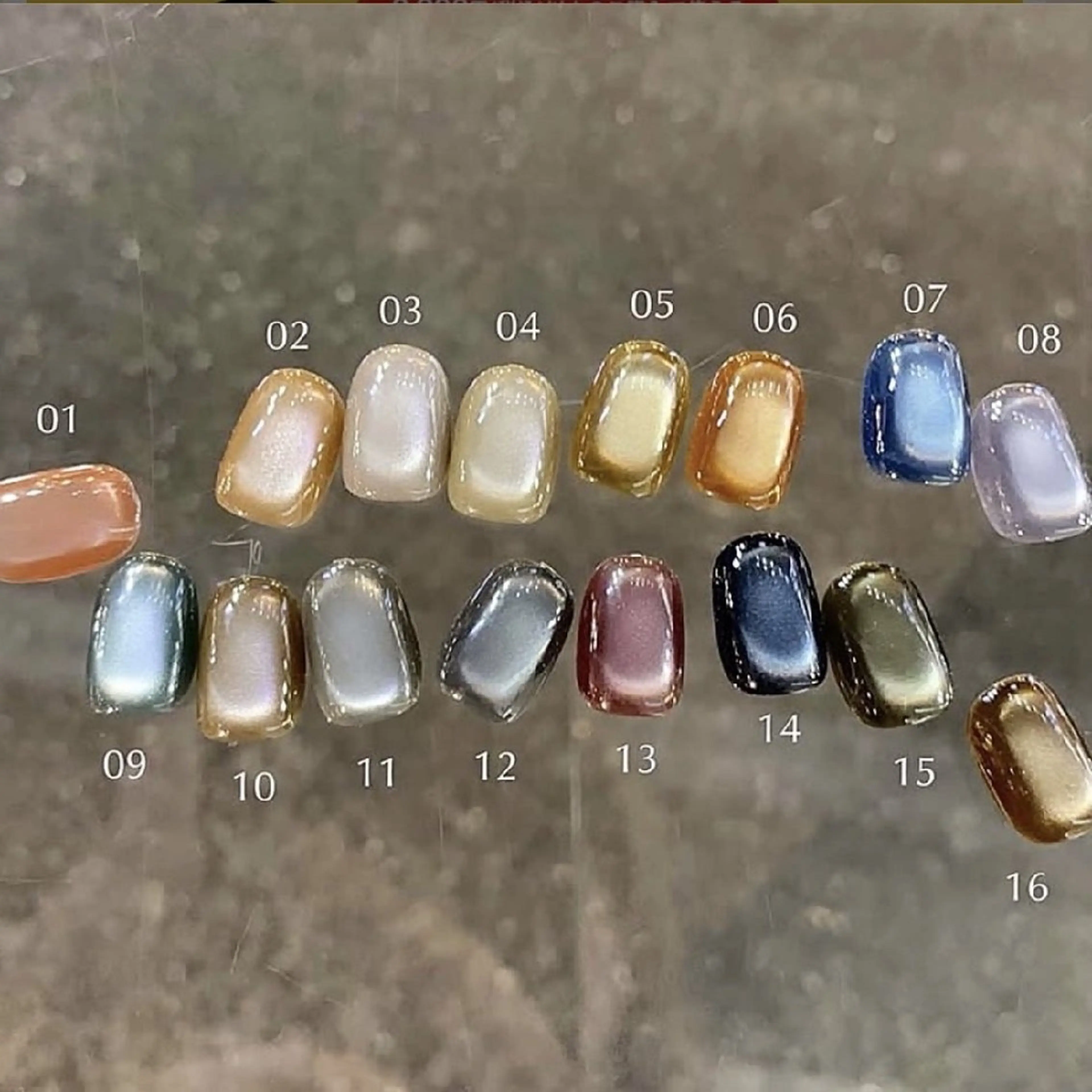 (オフ込み)【ミニモ限定価格】マグネットネイル💅🏻うる艶✨の写真