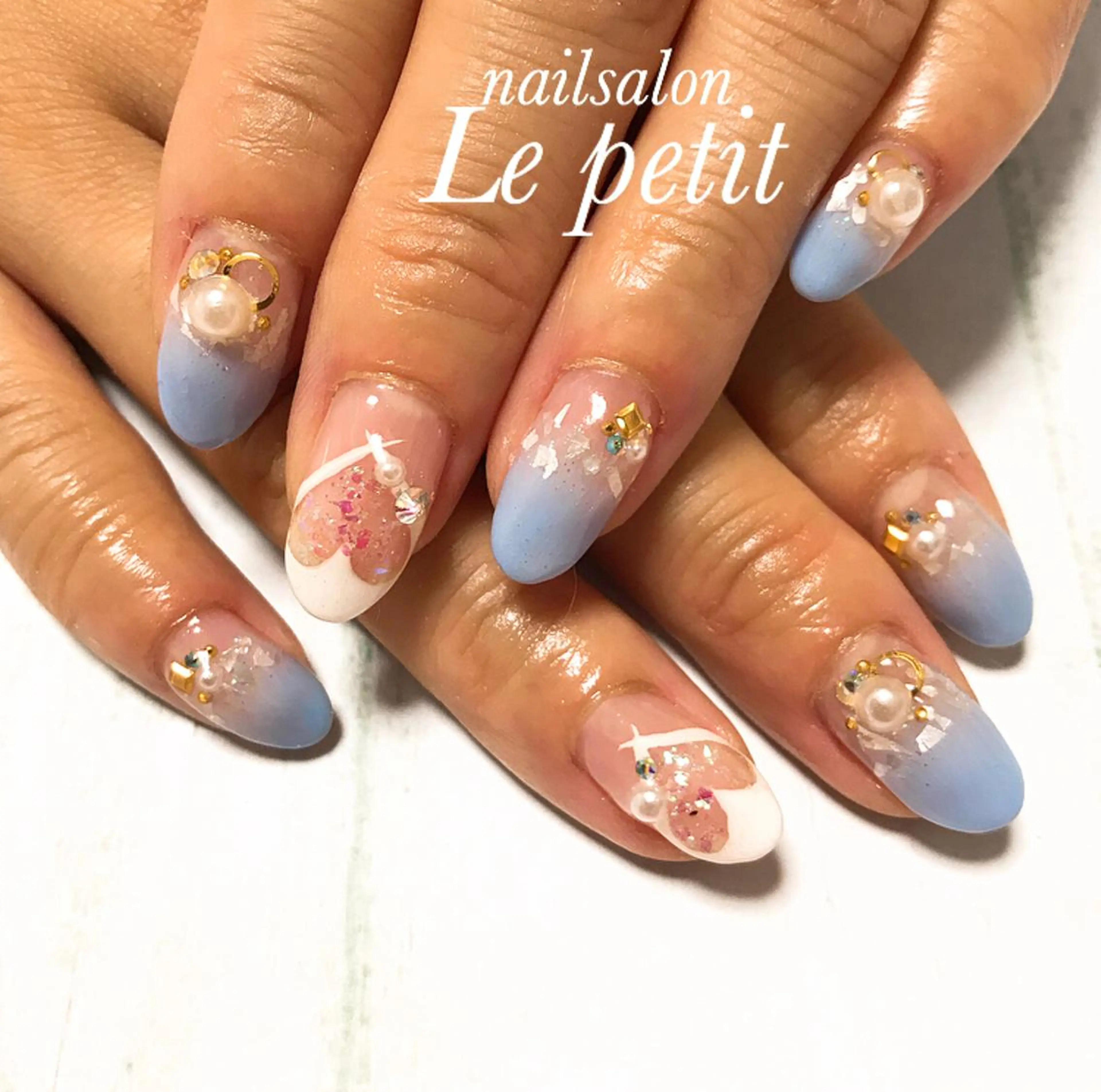 ネイル 石野 広佳のネイルデザイン