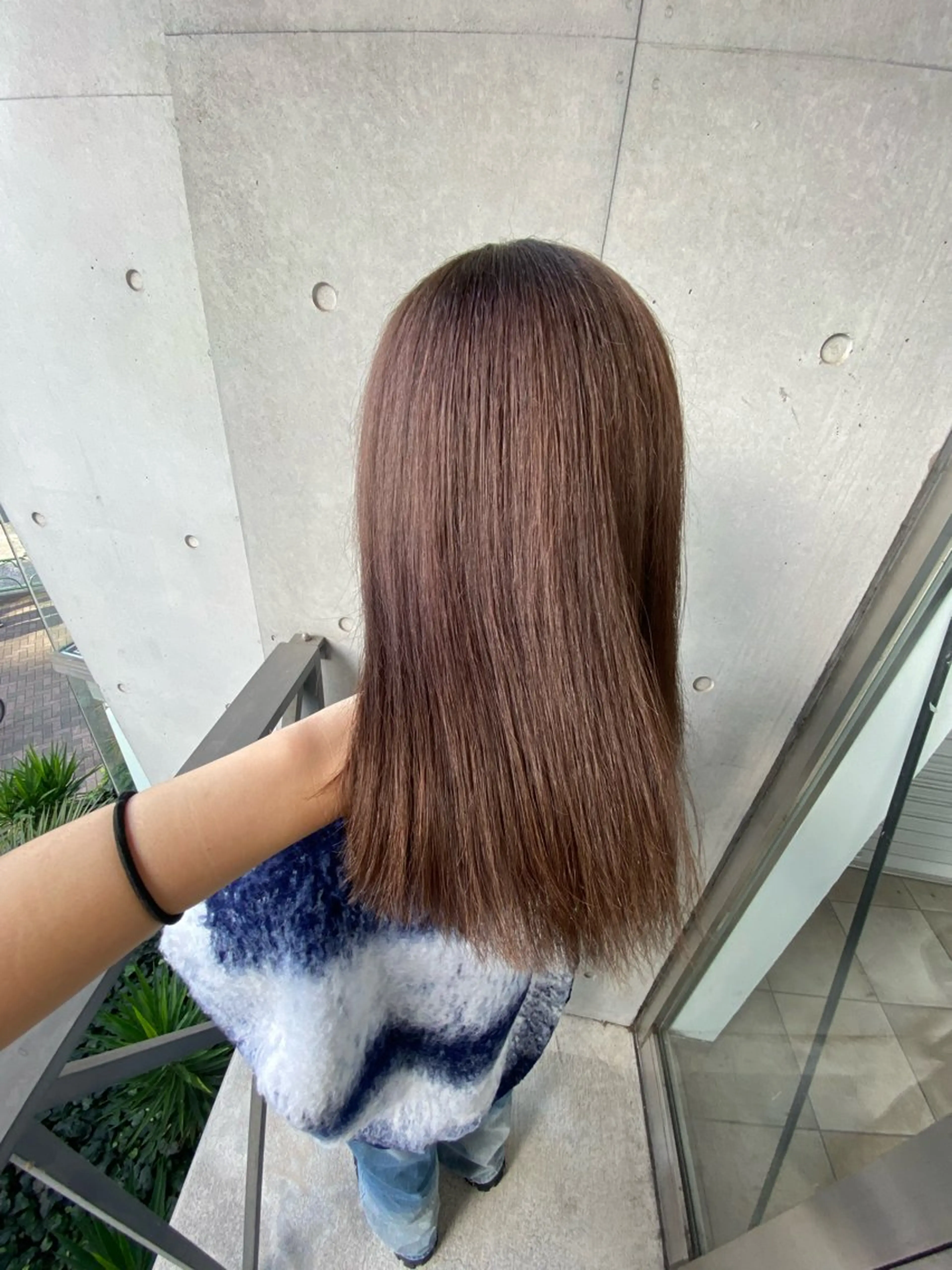 セミロング カラー ブリーチ カット ヘアカラー トリートメント 【ROA】 MISUZU✨のヘアスタイル