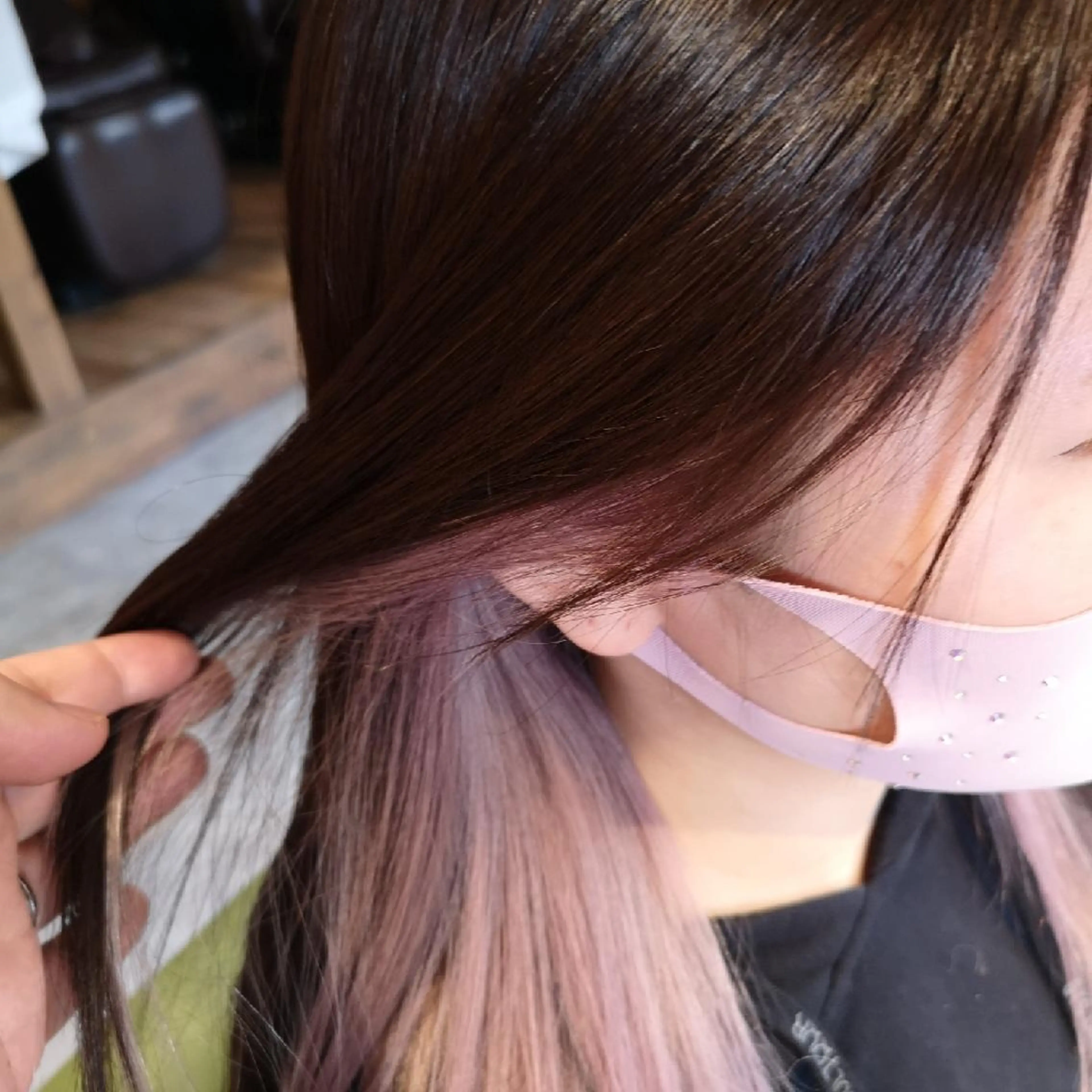 カラー セミロング ブリーチ ケアブリーチ インナーカラー ピンクカラー 顔周りカット ✨艶髪✖癒し✨🍀 miyazawaのヘアスタイル