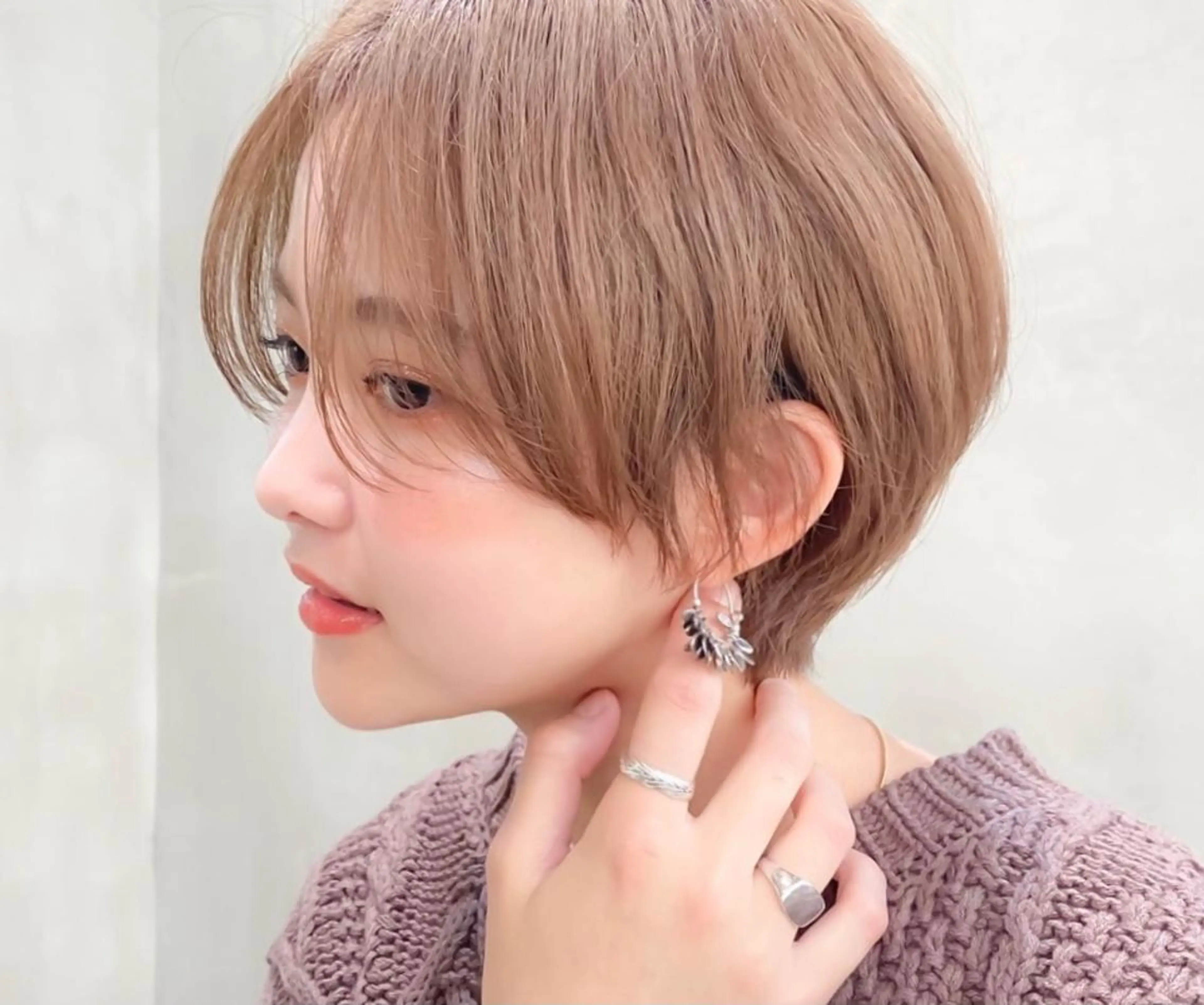 ショート カラー ヘアアレンジ ベージュカラー ショートヘア ヘアカラー トリートメント 山崎 澪 レイヤーカット/大宮のヘアスタイル