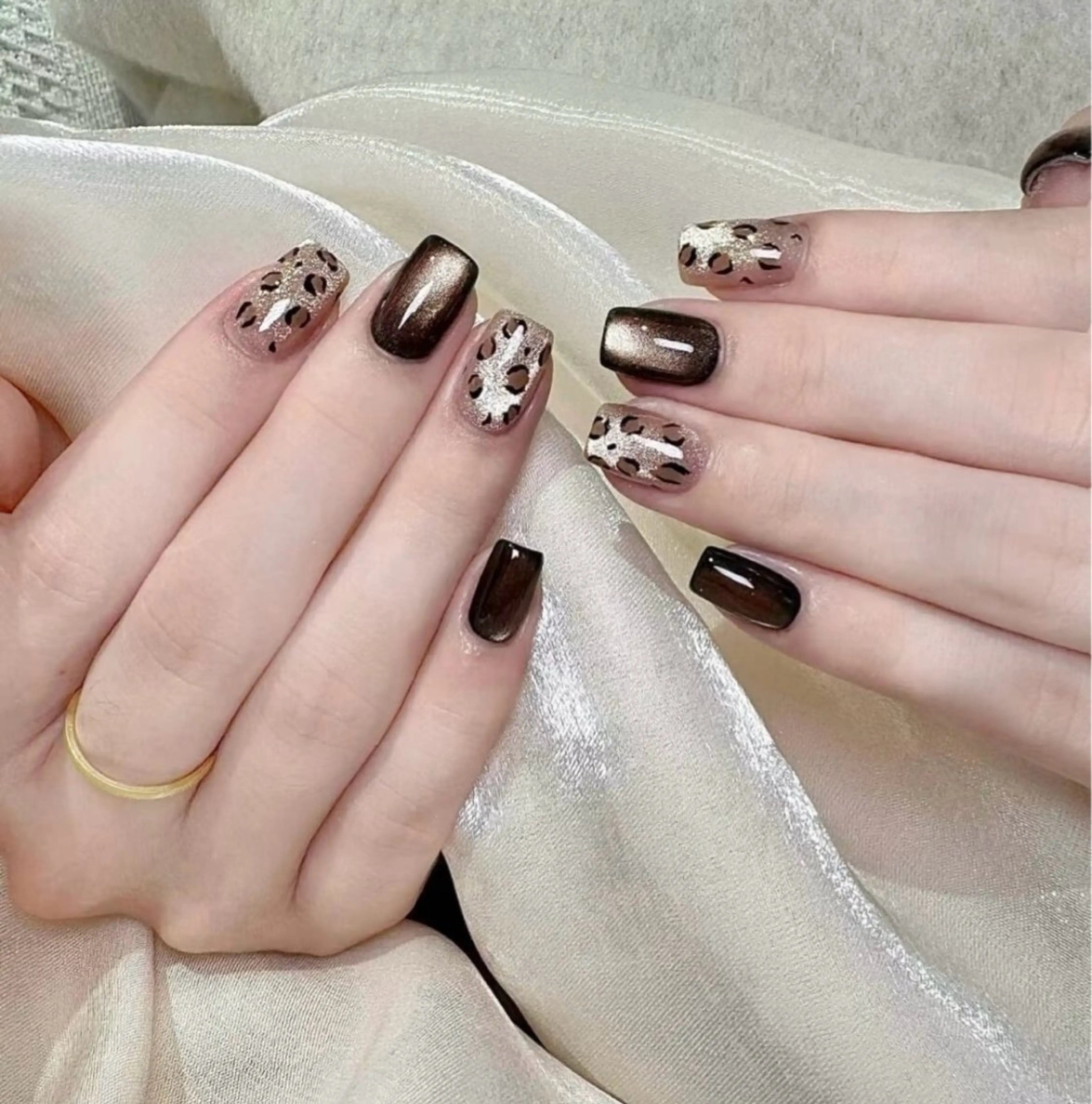 ネイル MoonHi Nail Salon所属・MoonHi Nail 朝霞台のネイルデザイン