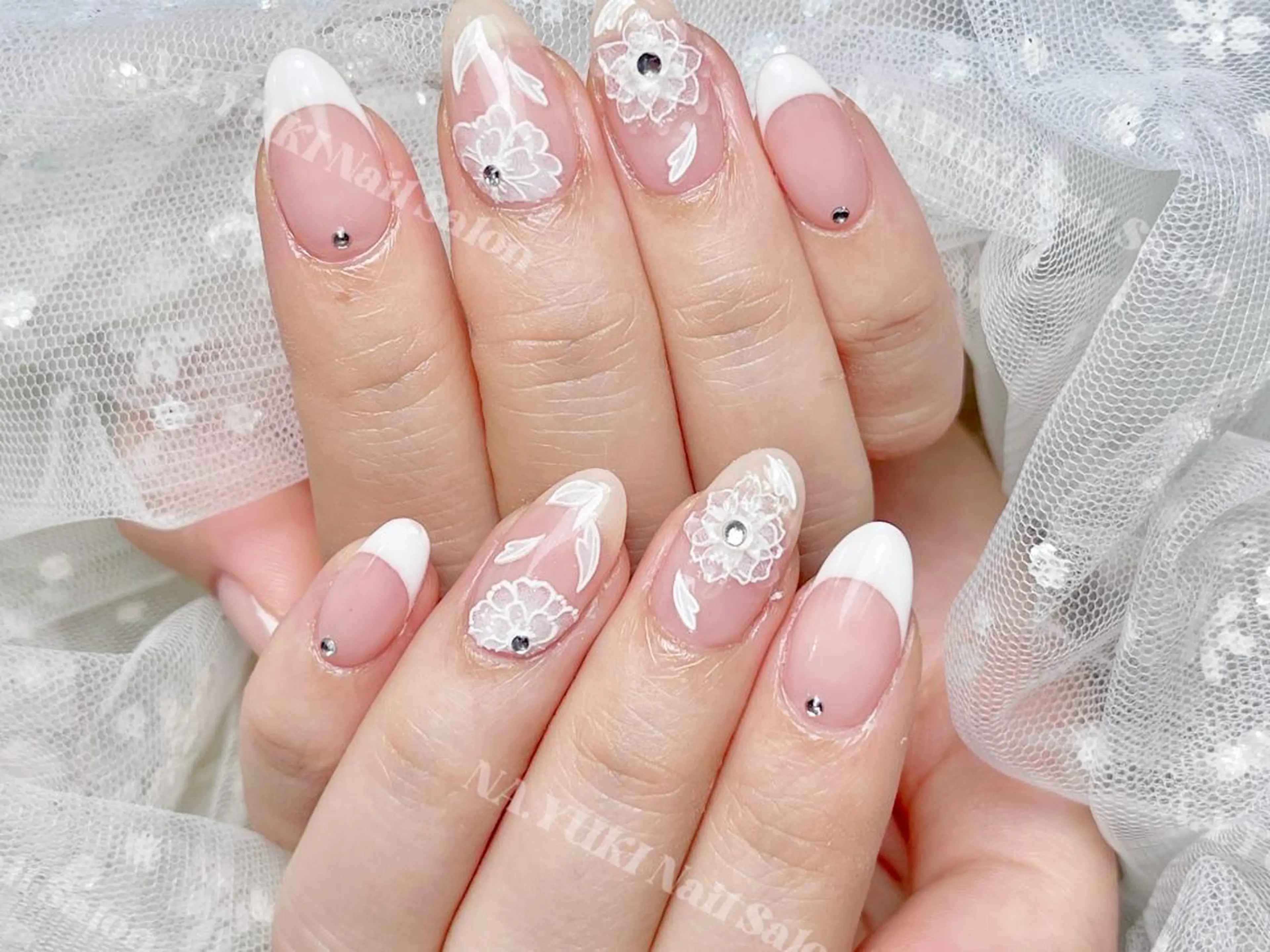 ネイル Queenie 🦋のネイルデザイン