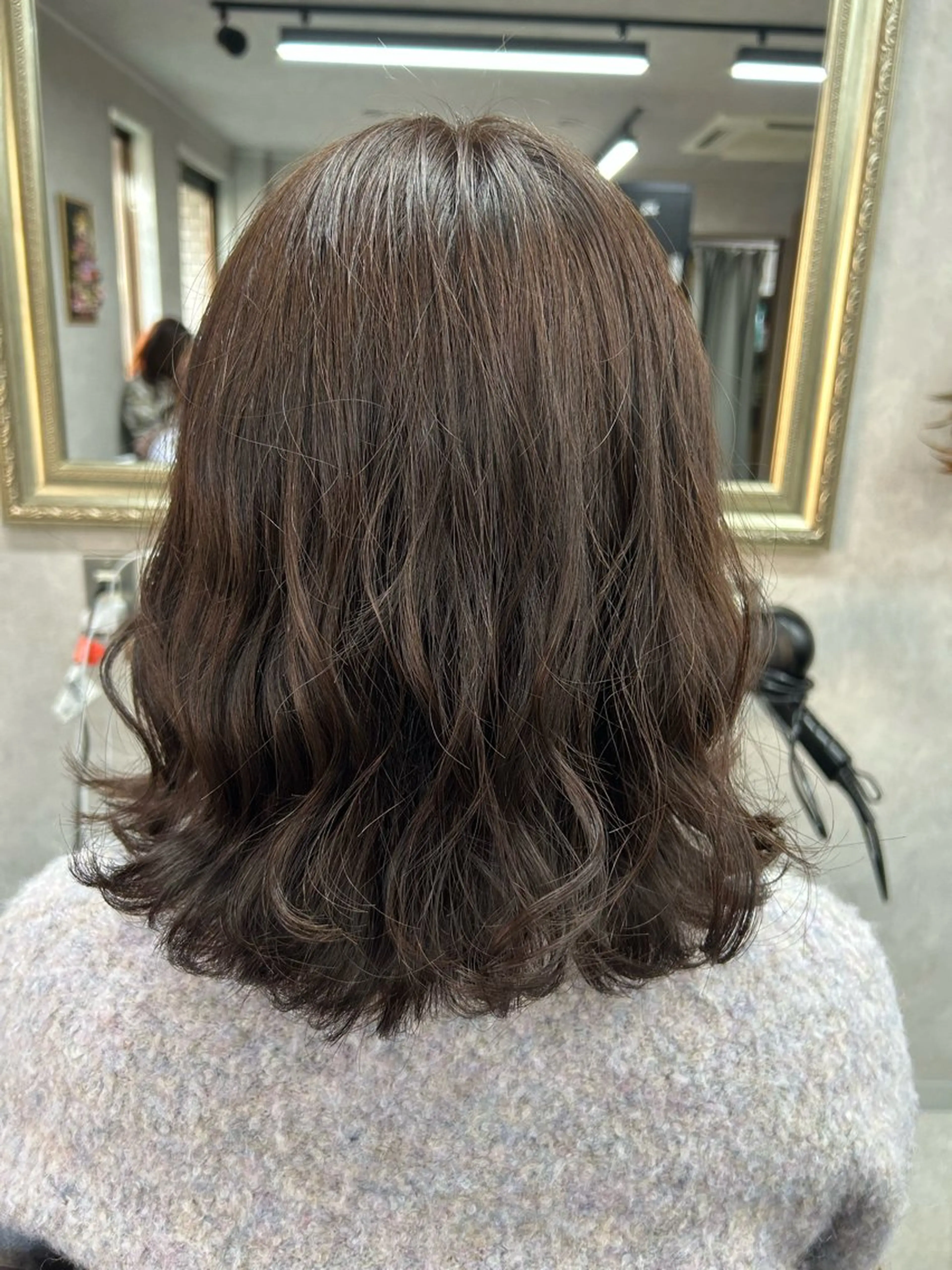 セミロング カラー Lien 深井店のヘアスタイル