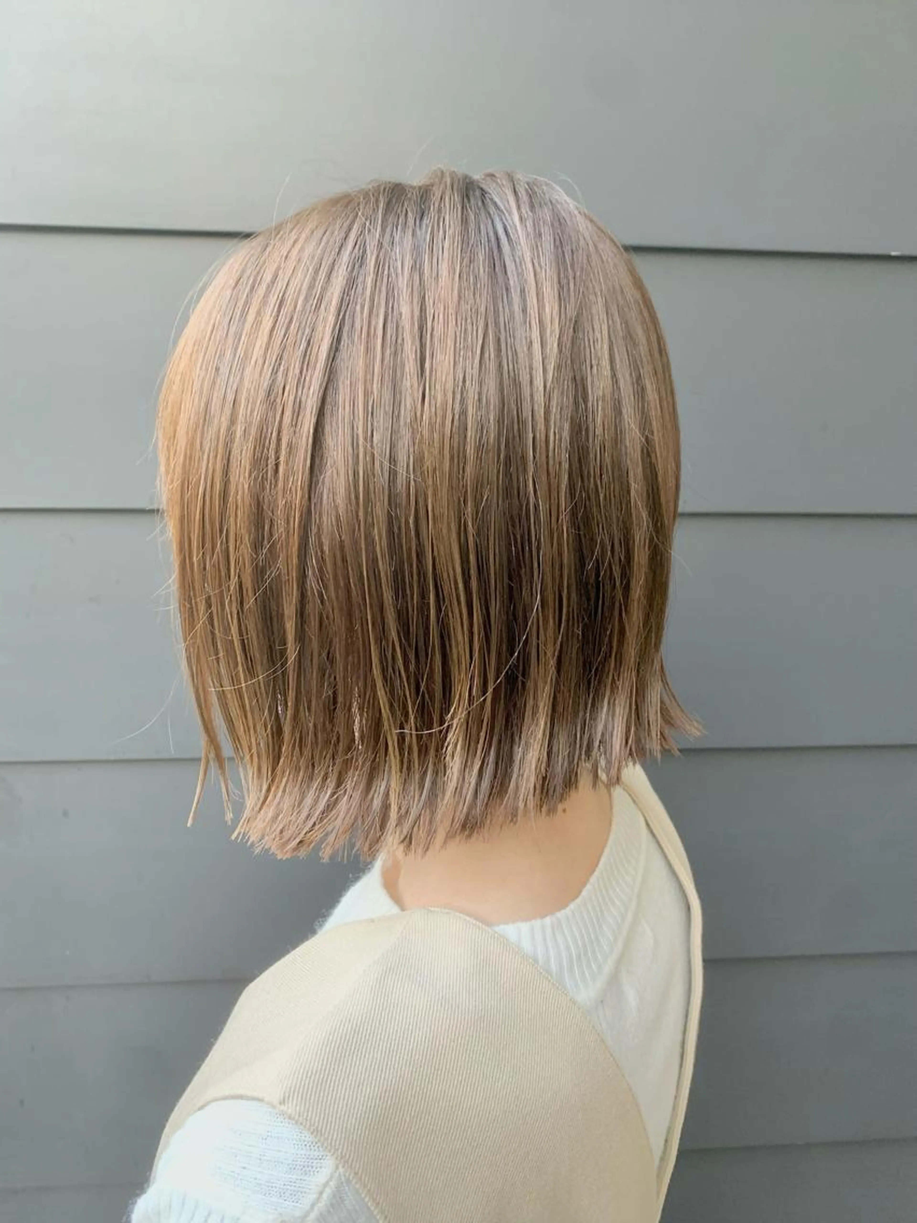 ご新規様限定クーポン　カット&アディクシーカラー&オージュア トリートメント無料サービスの写真