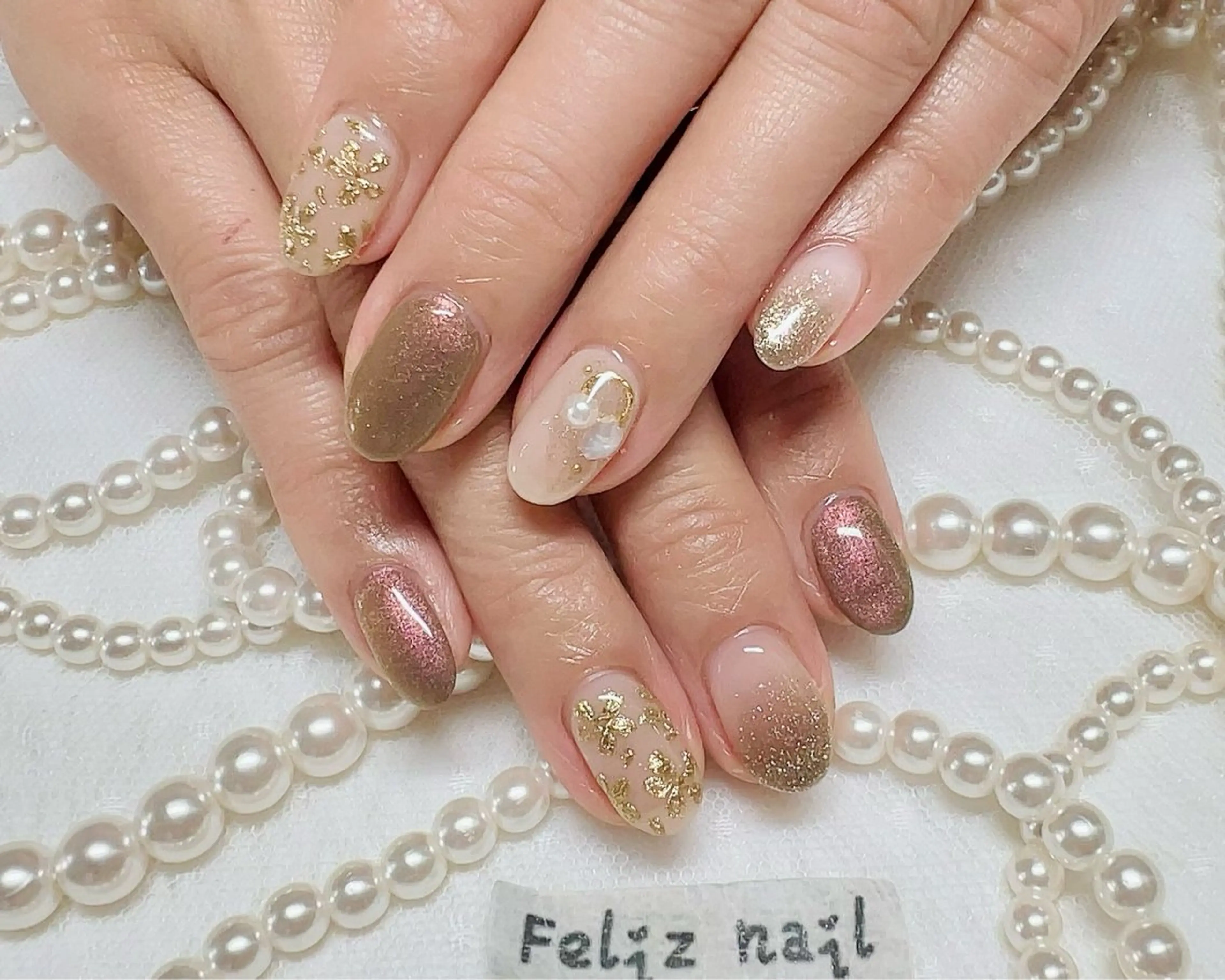 ネイル ジェルネイル キラキラネイル ニュアンスネイル オフィスネイル パラジェル ユキカ （ネイリスト）のネイルデザイン