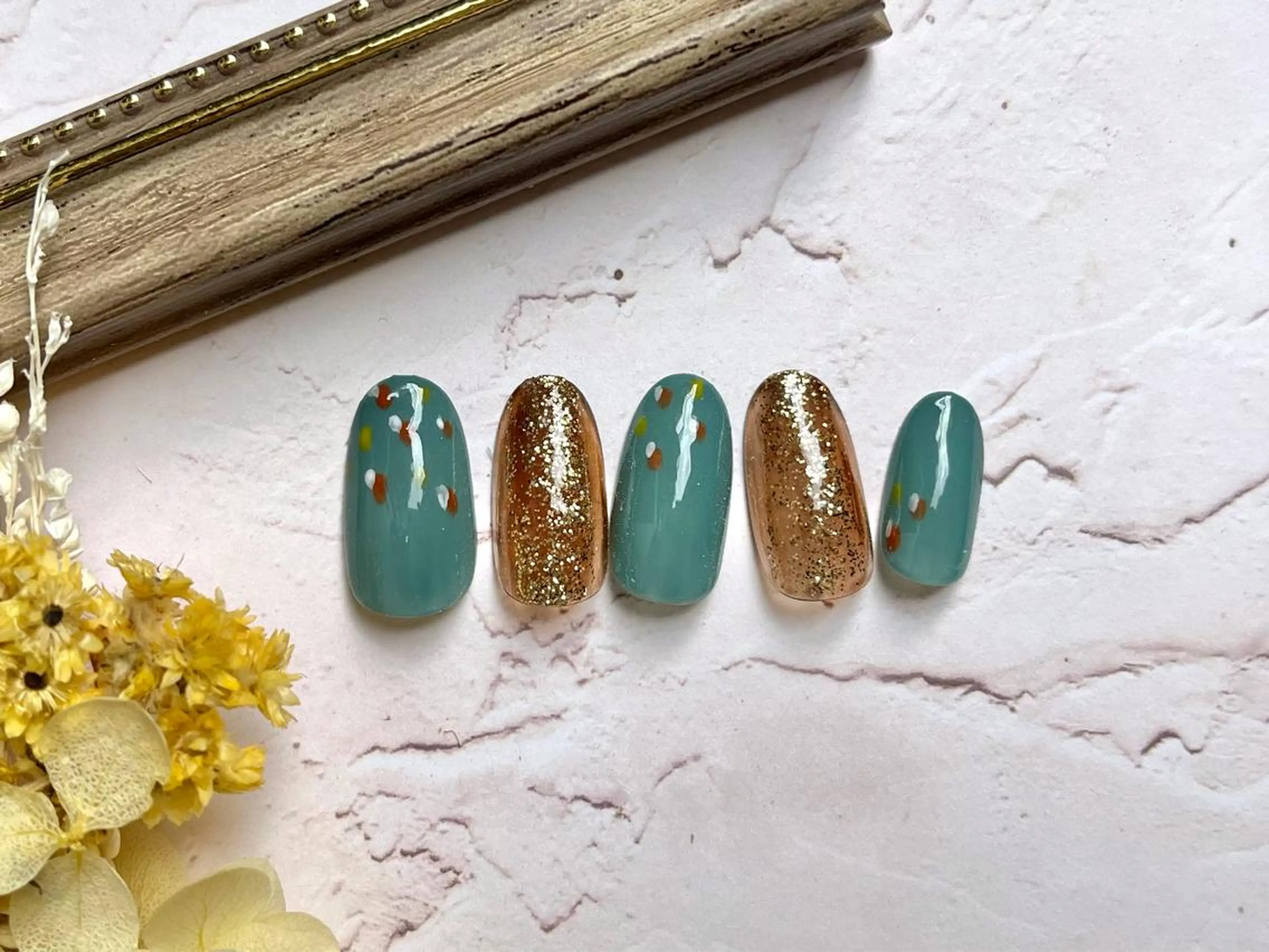 ネイル ハンドネイル ネイルPetit Ribbonのネイルデザイン