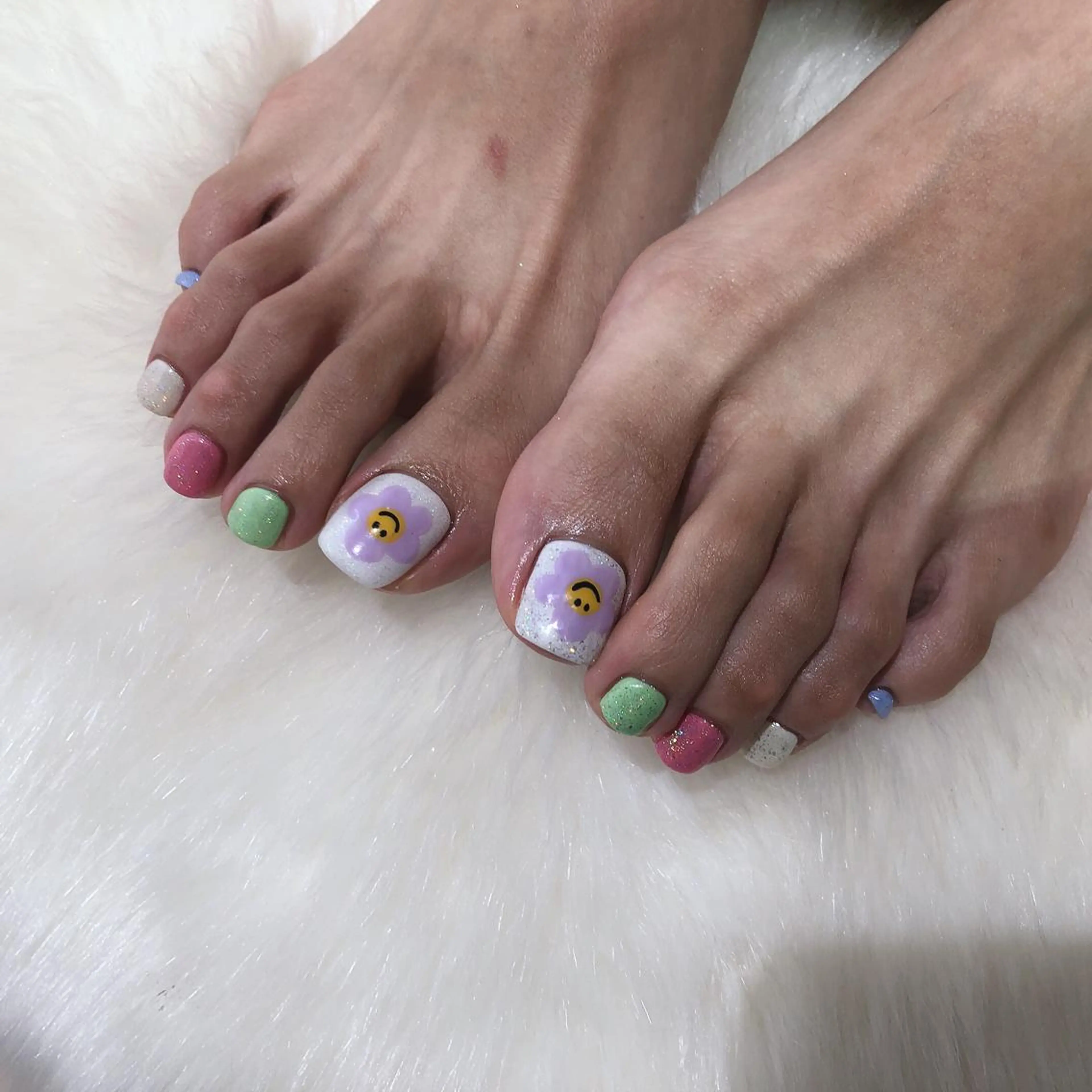 ネイル ハンドネイル フットネイル ハンドケア Nes.Nail所属・Miyagi Asamiのネイルデザイン