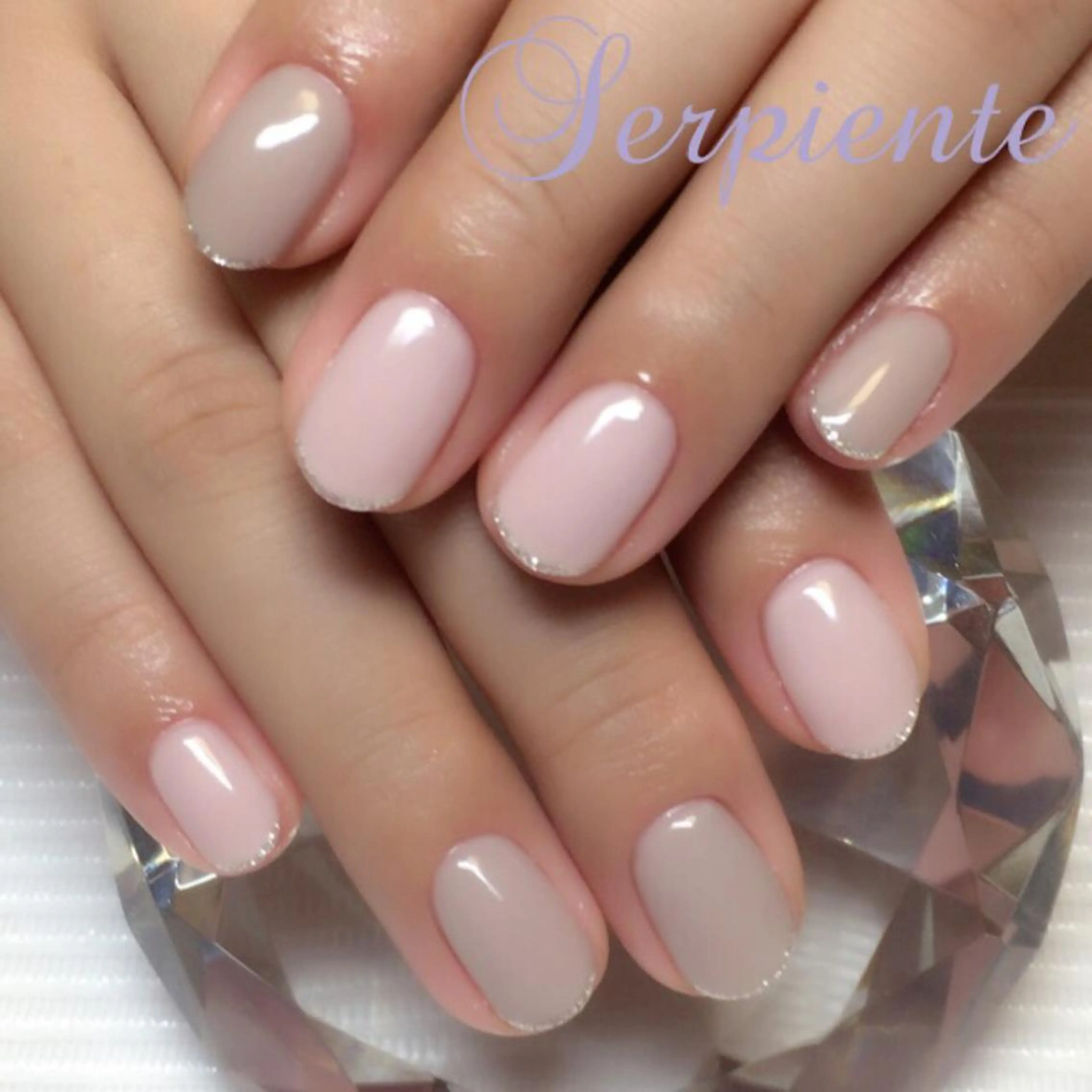 ネイル ハンドネイル Nail salon Serpiente所属・Nail salon Serpienteのネイルデザイン