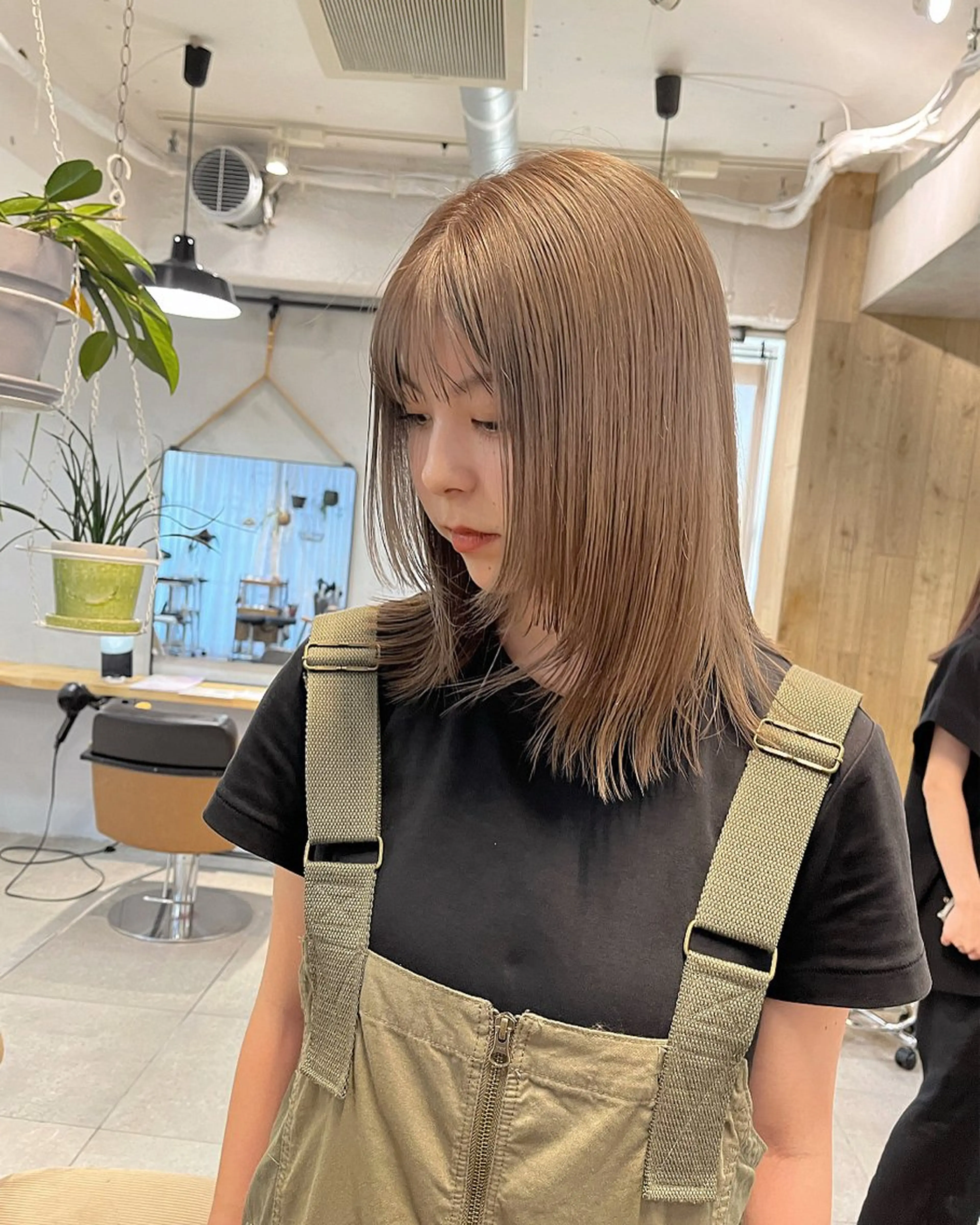 ミディアム カラー カット ヘアカラー トリートメント オリーブ/縮毛♡ Natsuno🩰のヘアスタイル