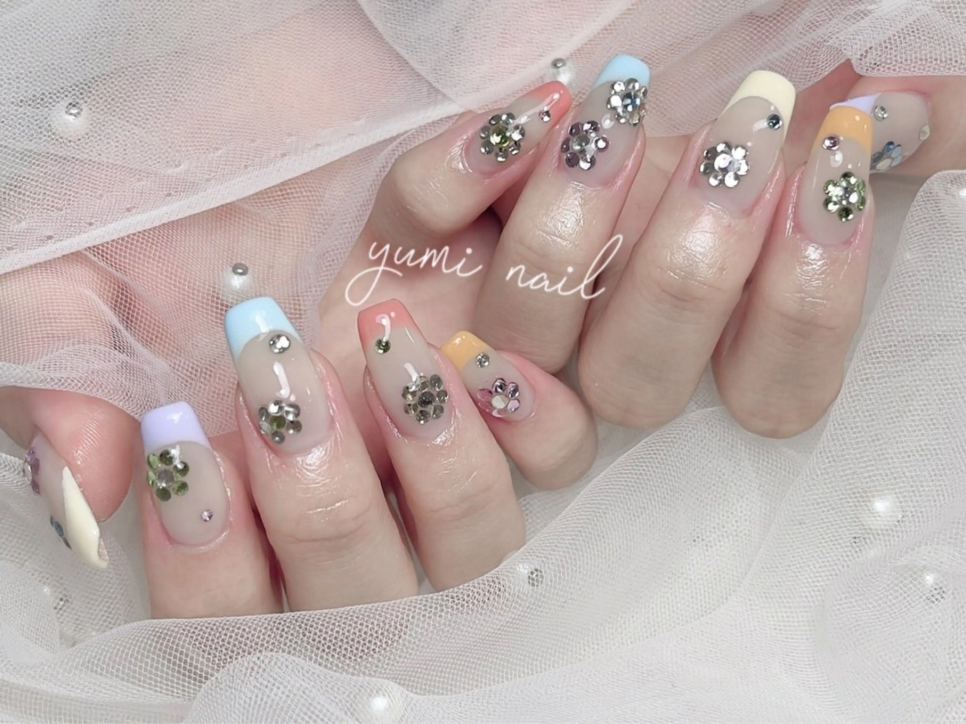 ネイル 𝐲𝐮𝐦𝐢🎀 長さ出しデザイン専門のネイルデザイン