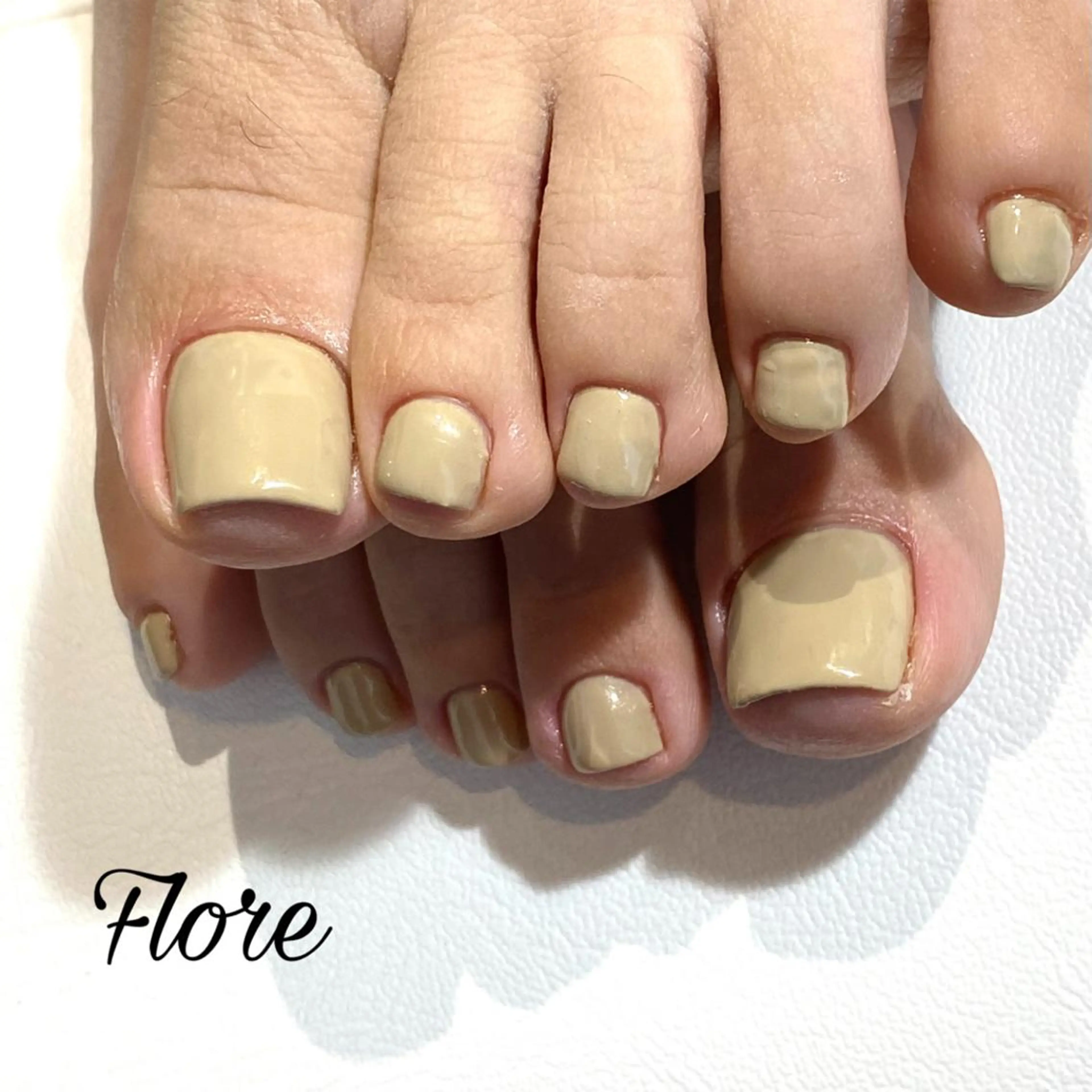 ネイル Flore (フロール)の眉毛・アイブロウイメージ