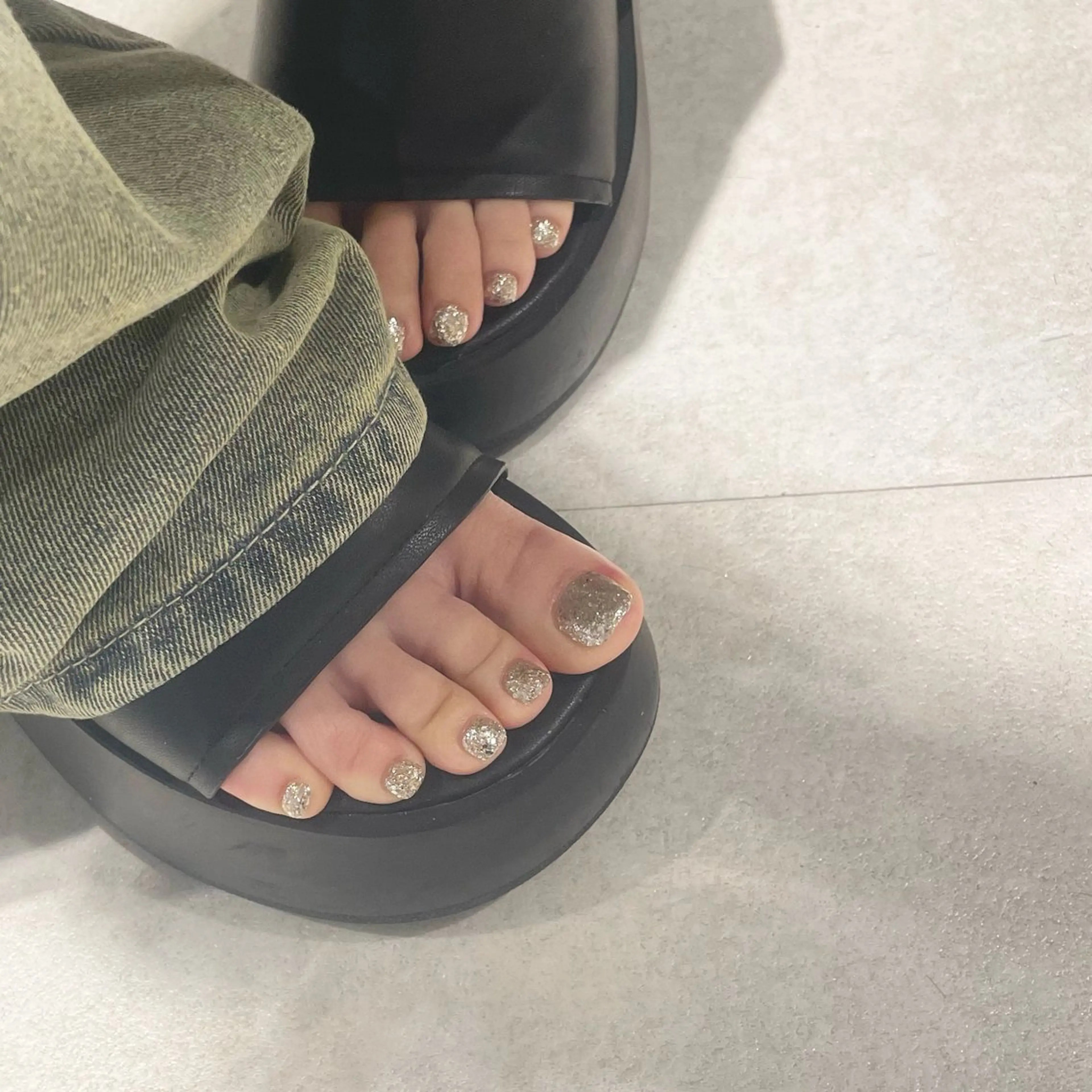 夏前に‎𖤐 ̖́-‬ FOOT  ワンカラー (オフなし)の写真