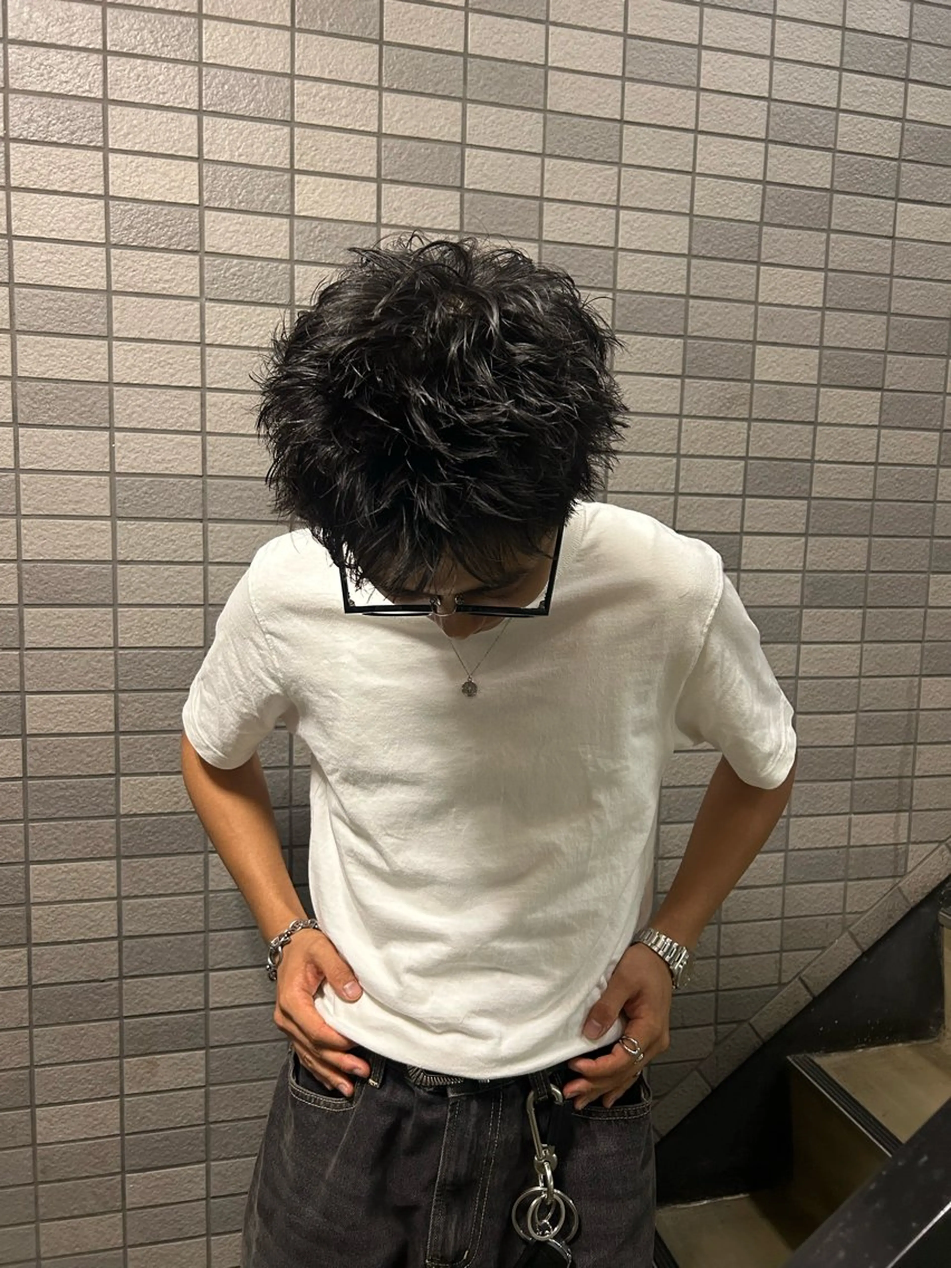 ショート メンズ メンズブリーチ メンズハイライト メンズインナーカラー メンズパーマ プードルパーマ カット charme所属・💈メンズカット ✂︎伊藤大輝💈のヘアスタイル