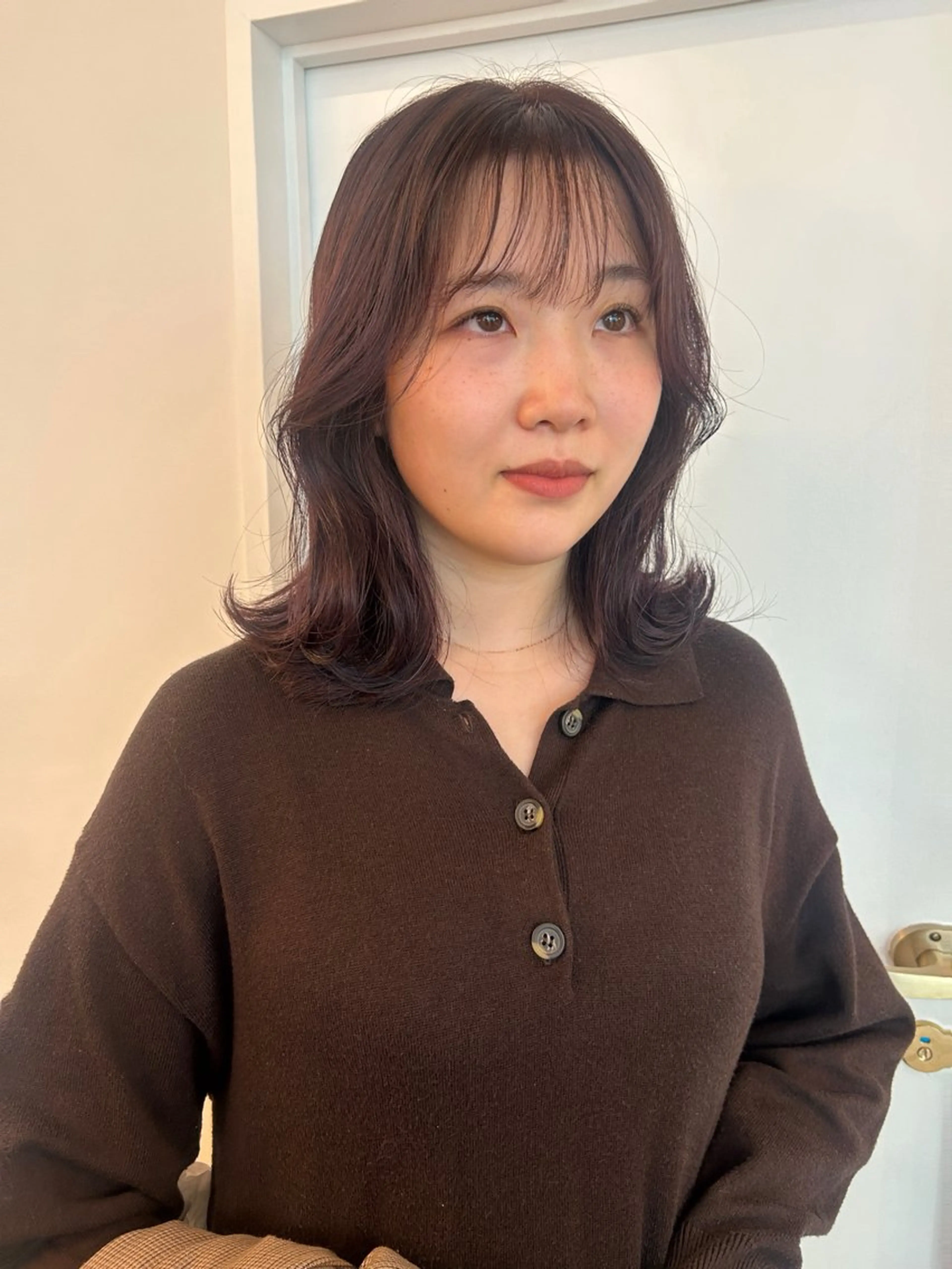 ミディアム レイヤーカット/ 透明感カラーmikuのヘアスタイル