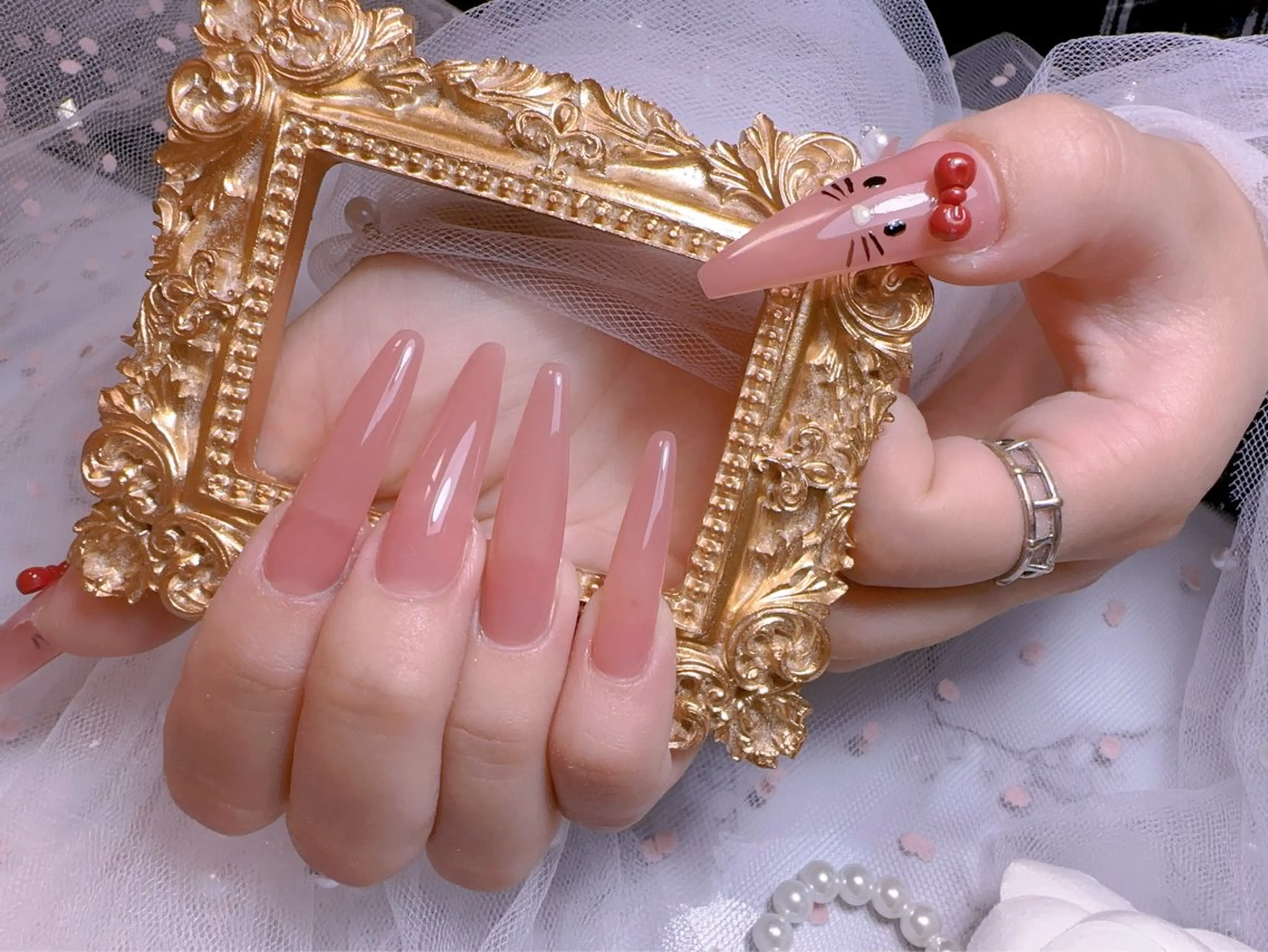 ネイル オーロラネイル フットネイル 韓国ネイル ラメ(グリッター) ラメグラデーション ハンドネイル Belle nail salon 新小岩のネイルデザイン