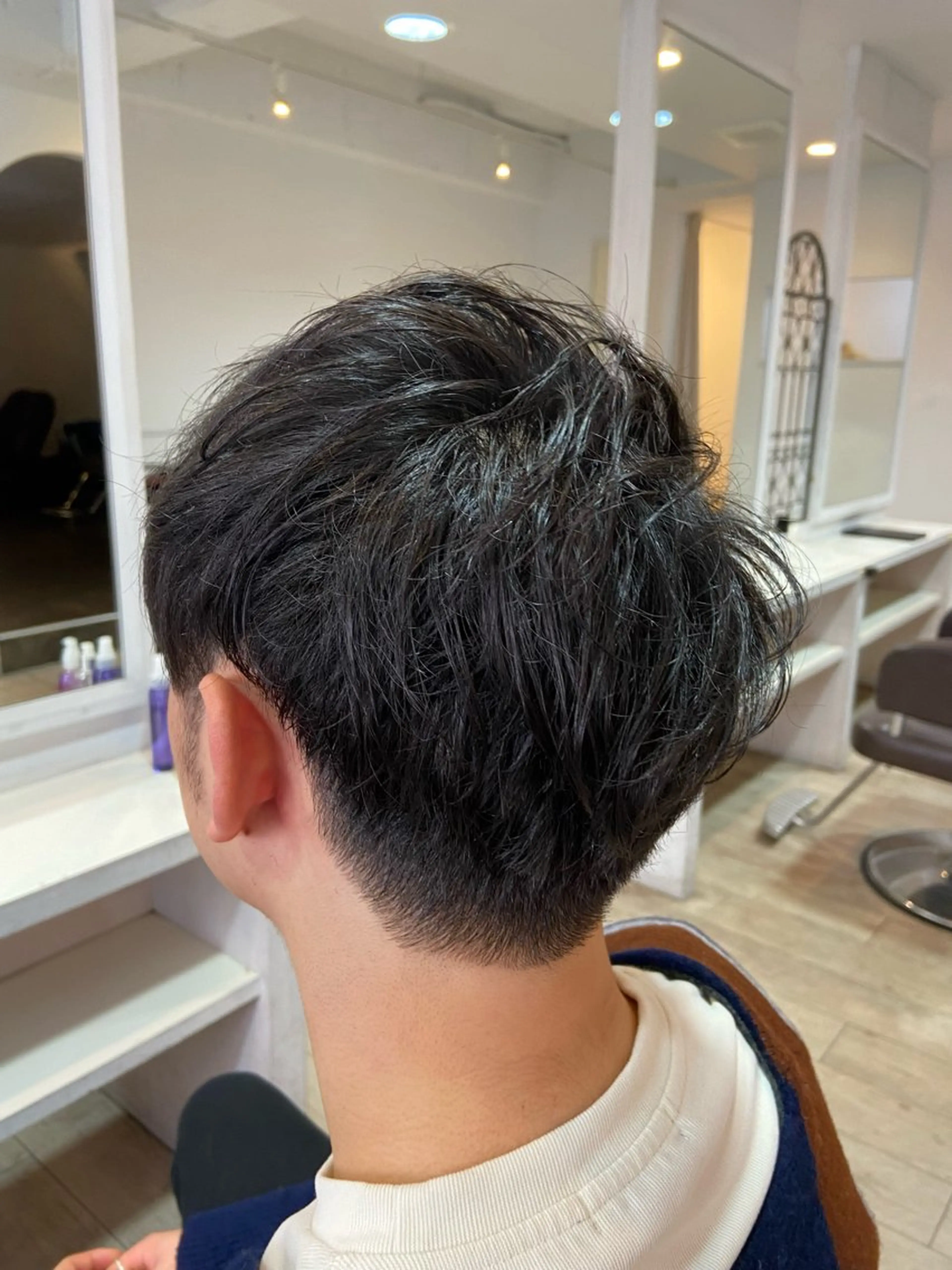 メンズ限定カラーかパーマか選べます。の写真