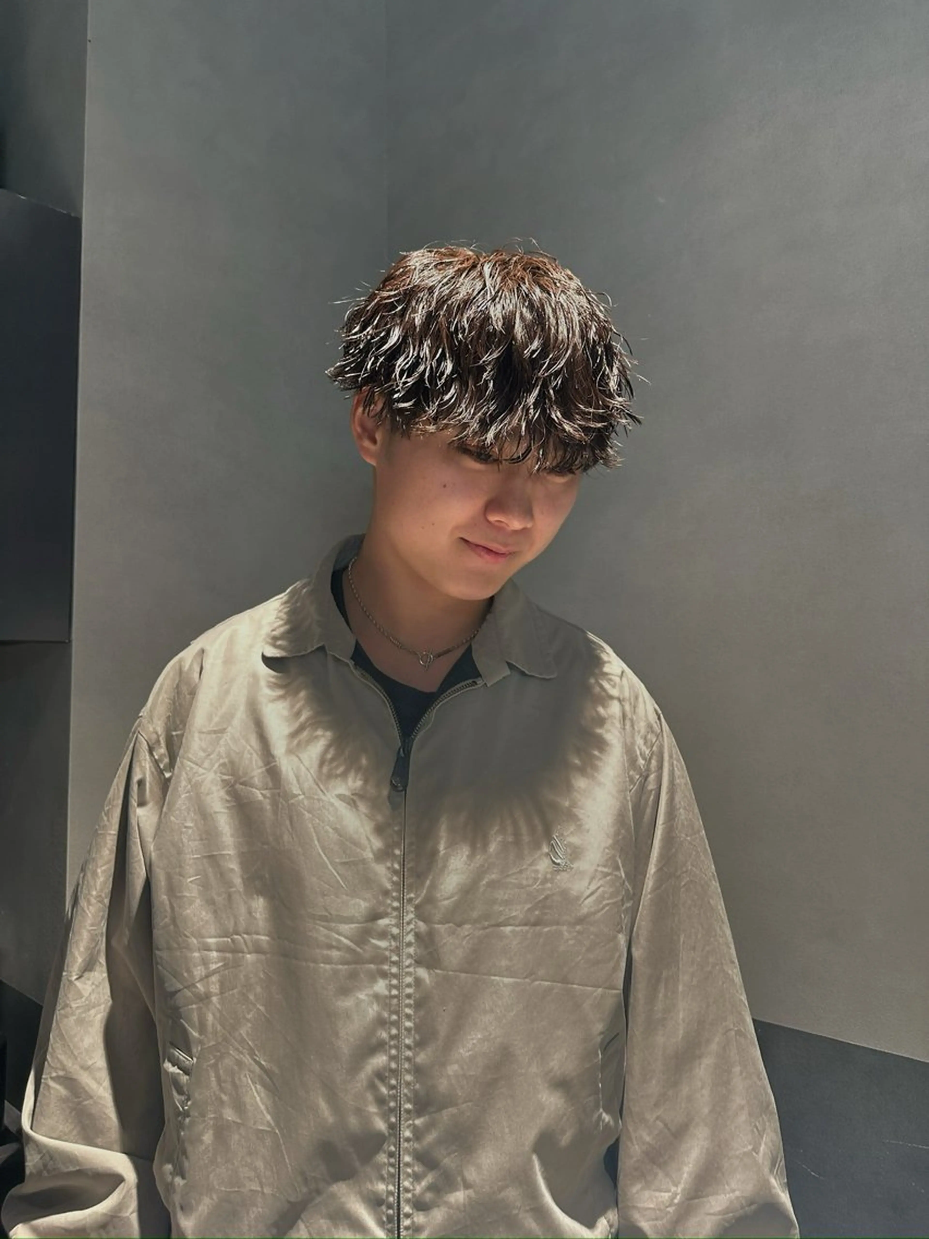 カット+ツイストスパイラルパーマの写真