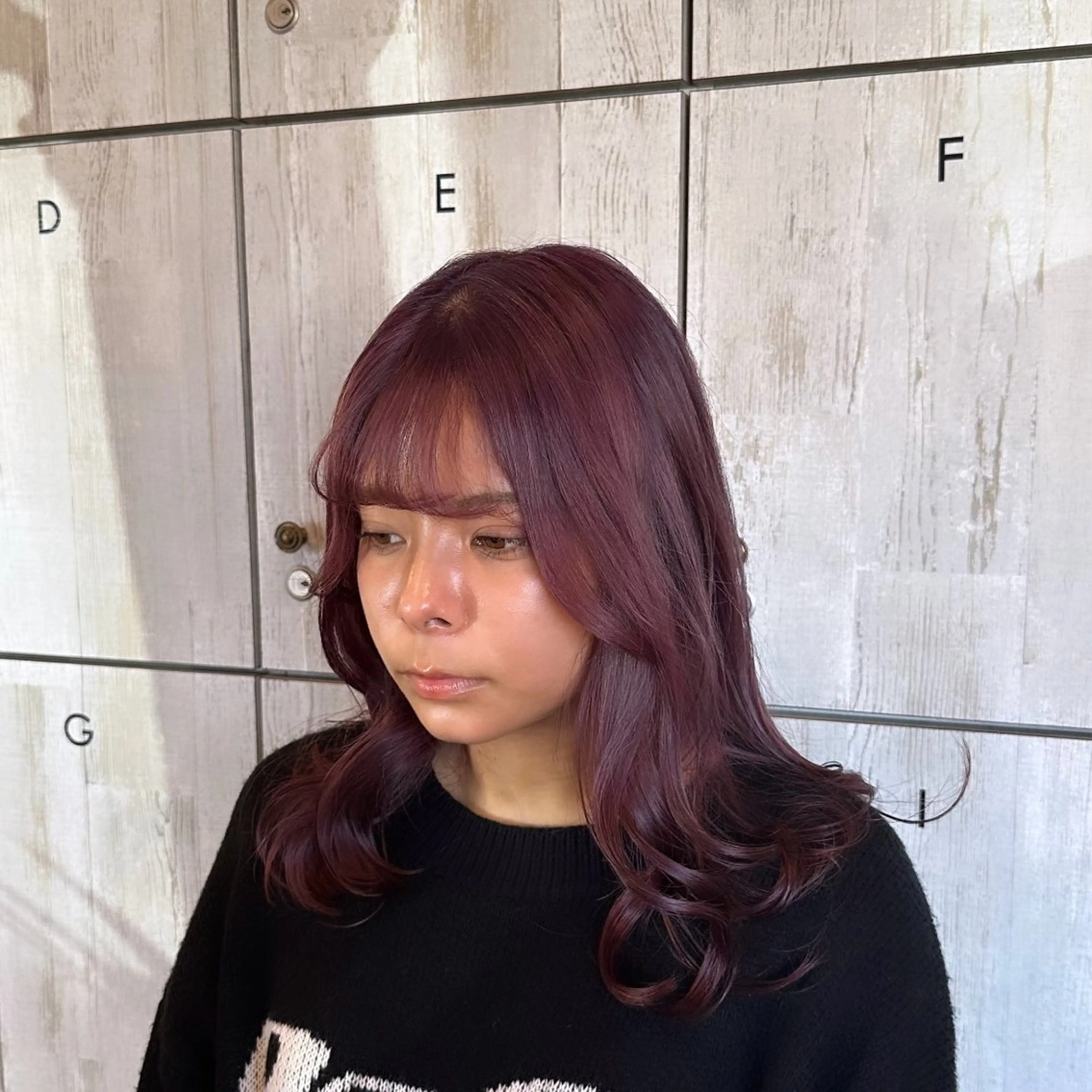 セミロング カラー 黒髪 ブリーチ カシス ラベンダーカラー 柔らかいcolor ￤韓国￤🩰マユ🩰のヘアスタイル