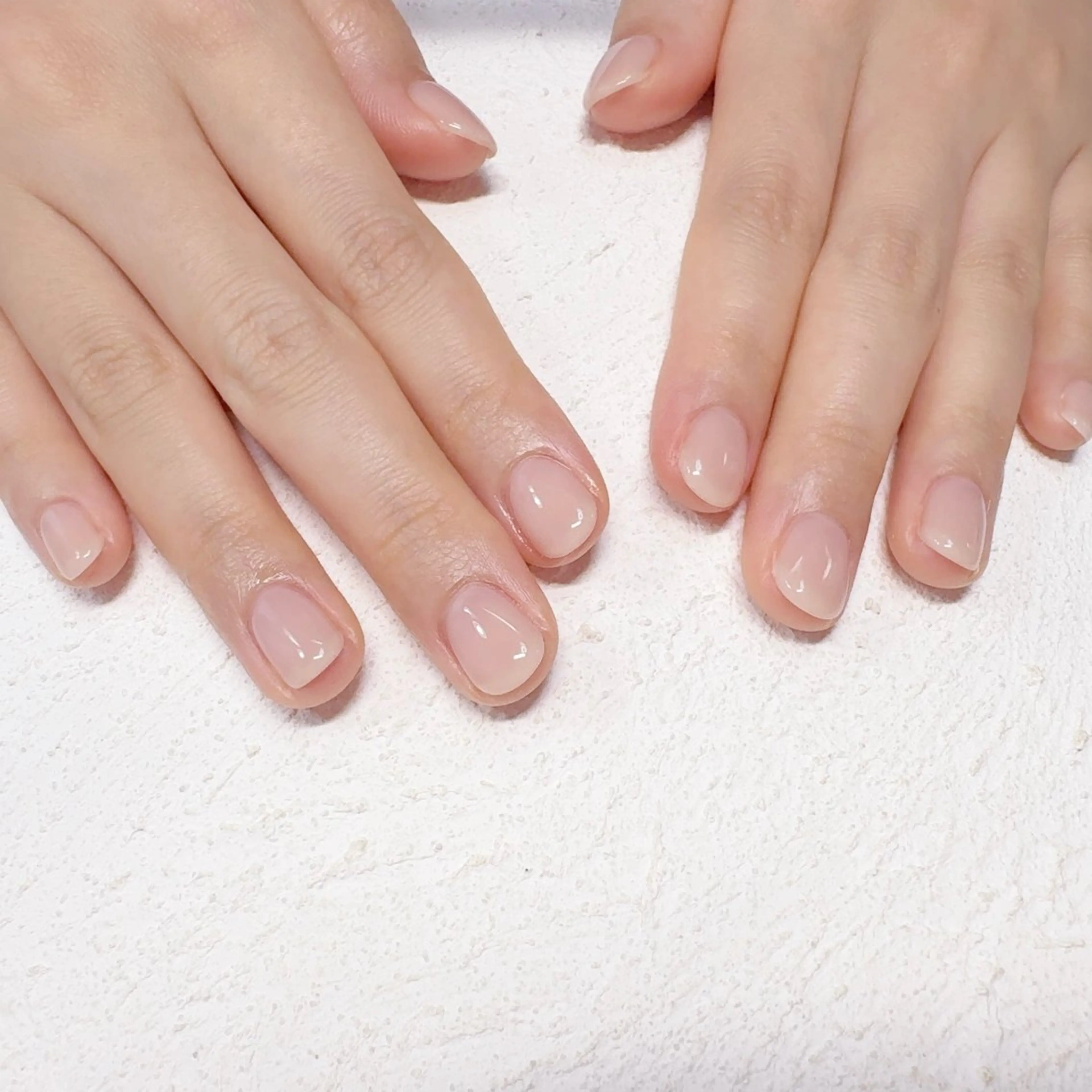 ネイル ジェルネイル Regaro i.sのネイルデザイン