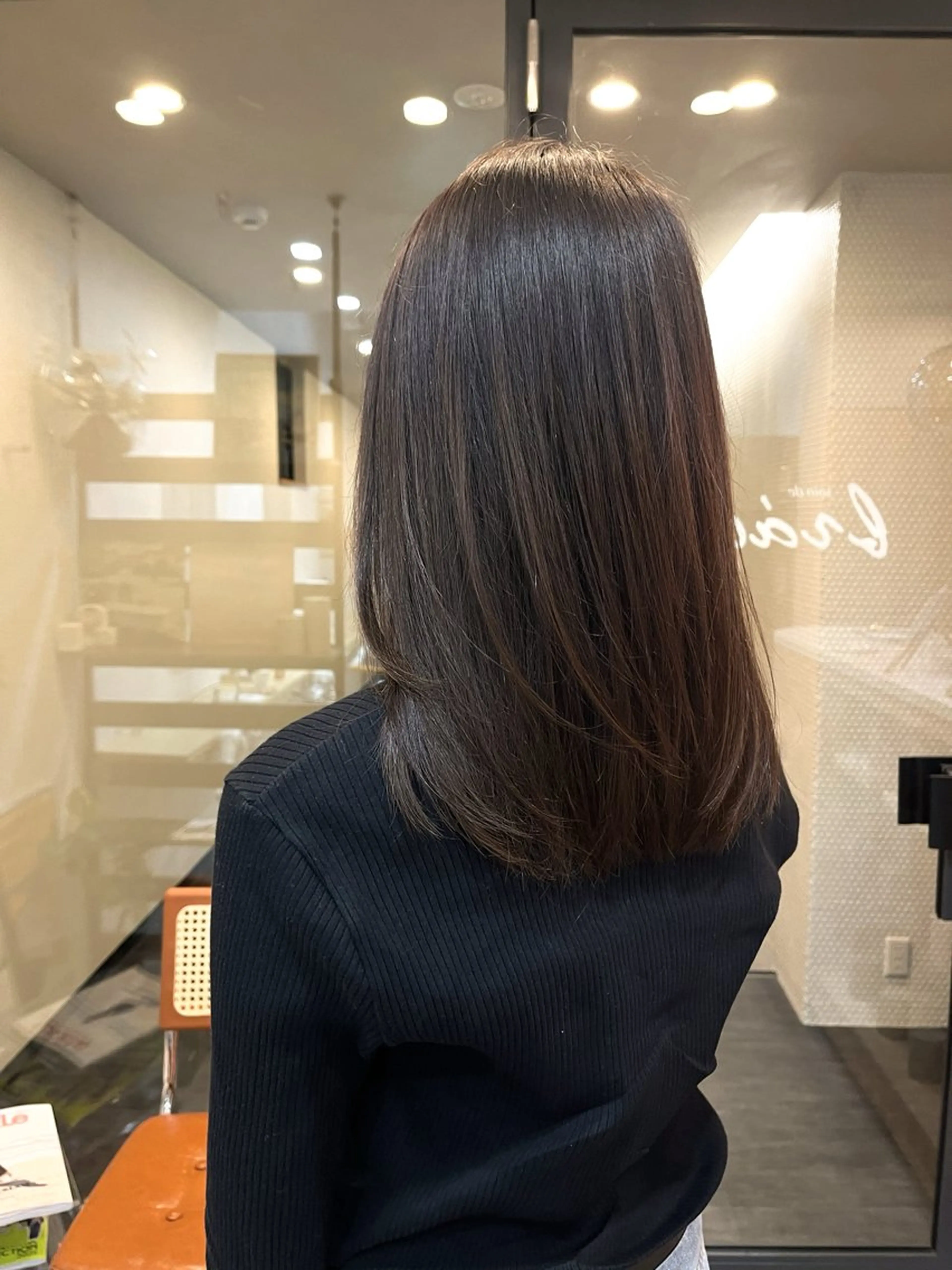 ミディアム カラー ミディアムパーマ ベージュカラー ブリーチ 透明感カラー ダブルカラー ヘアカラー 髪質改善/レイヤー/ ボブ/磯野史歩のヘアスタイル