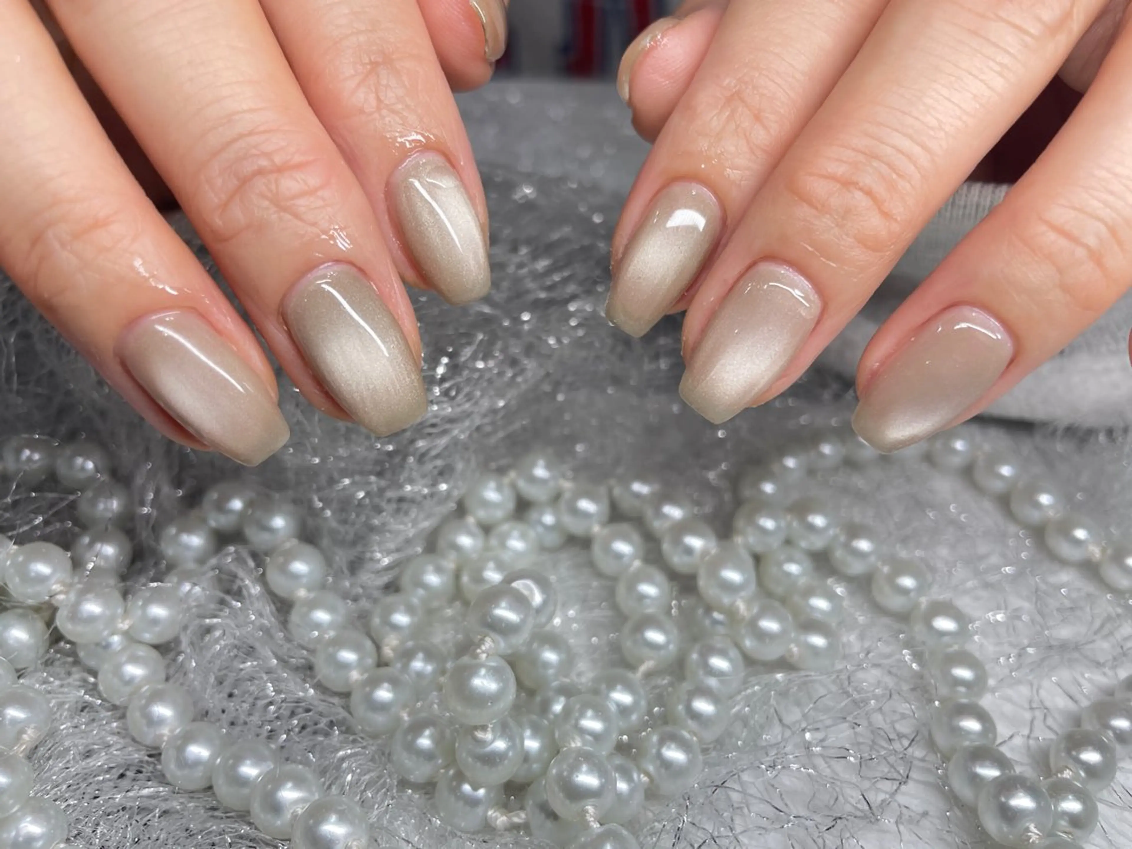 ネイル 長さ出し フットネイル フレンチネイル ジェルネイル ガラスフレンチ ハンドネイル ハンドケア More Glam渋谷店のネイルデザイン