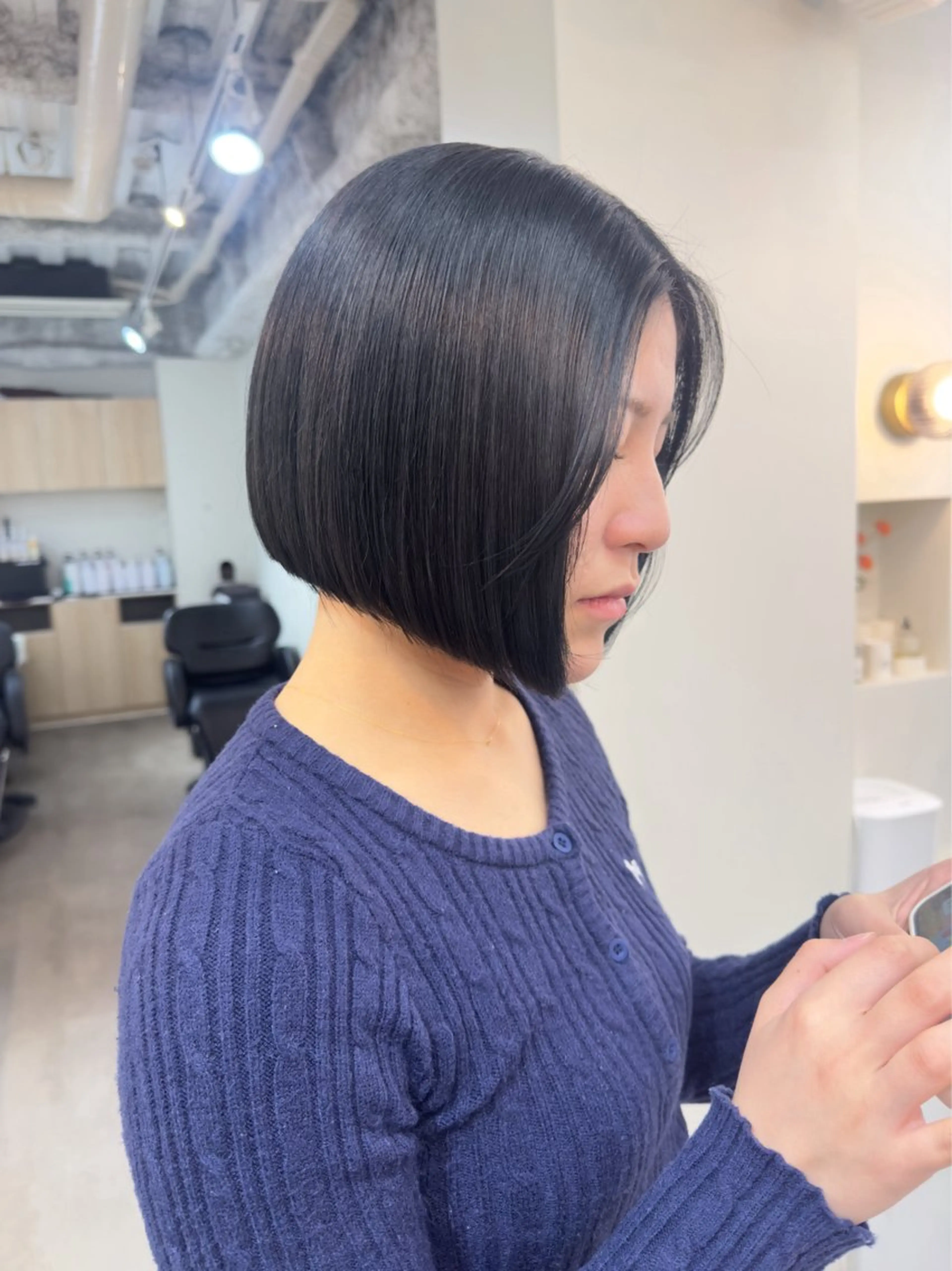 ショート カラー カット ヘアカラー トリートメント レイヤー/顔周り /いいぬまみかのヘアスタイル