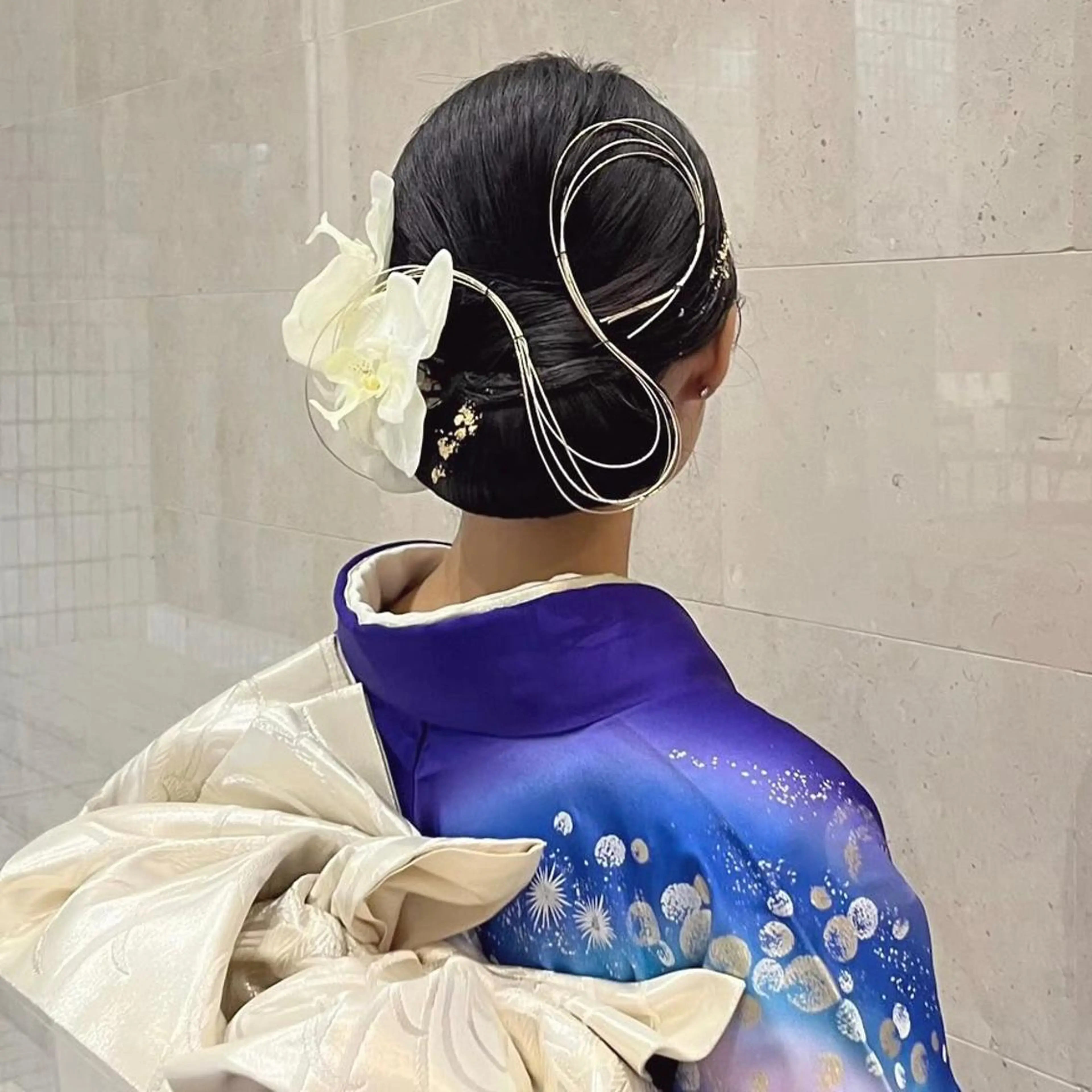 セミロング ヘアアレンジ Bellmée Akemiのヘアスタイル